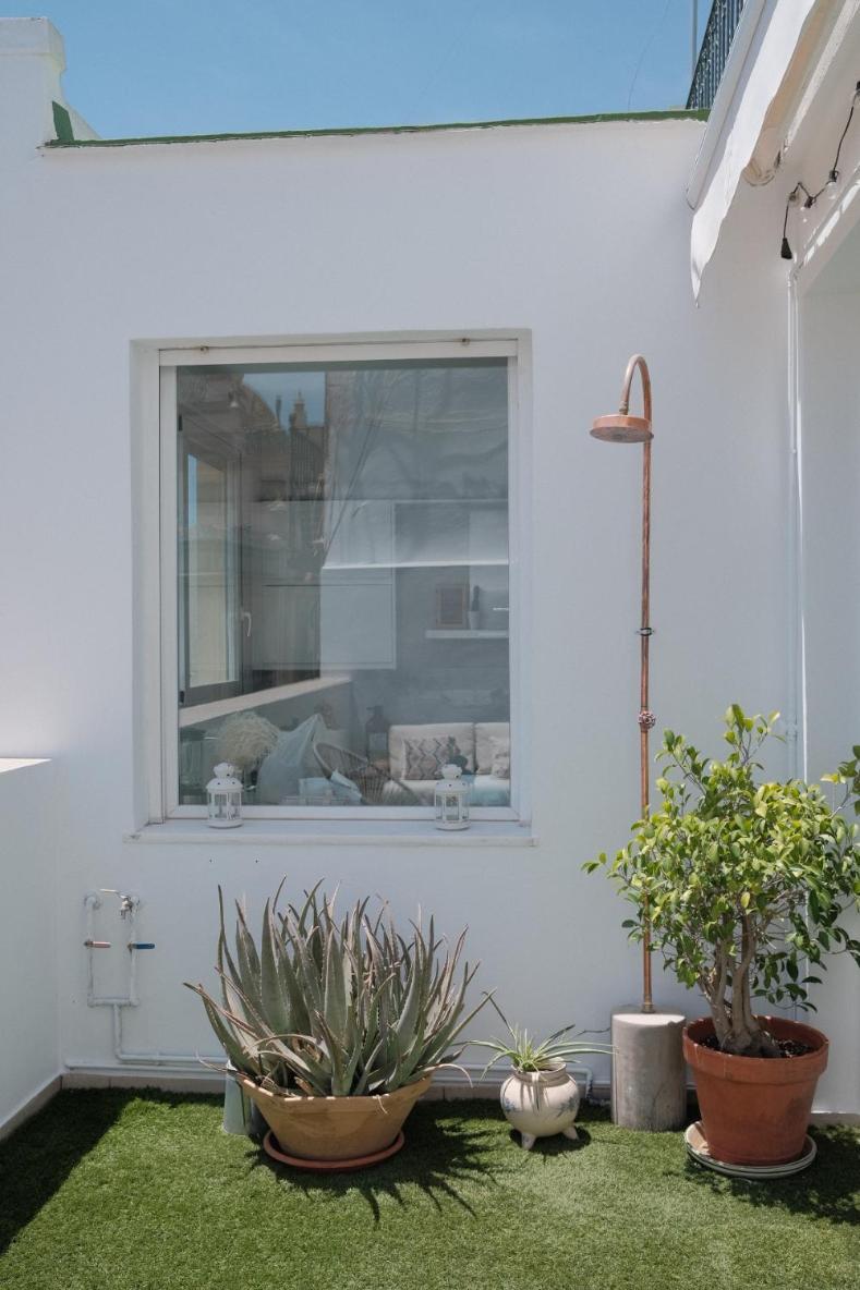 Luminoso Atico Con Terraza Privada Junto A La Catedral Apartamento