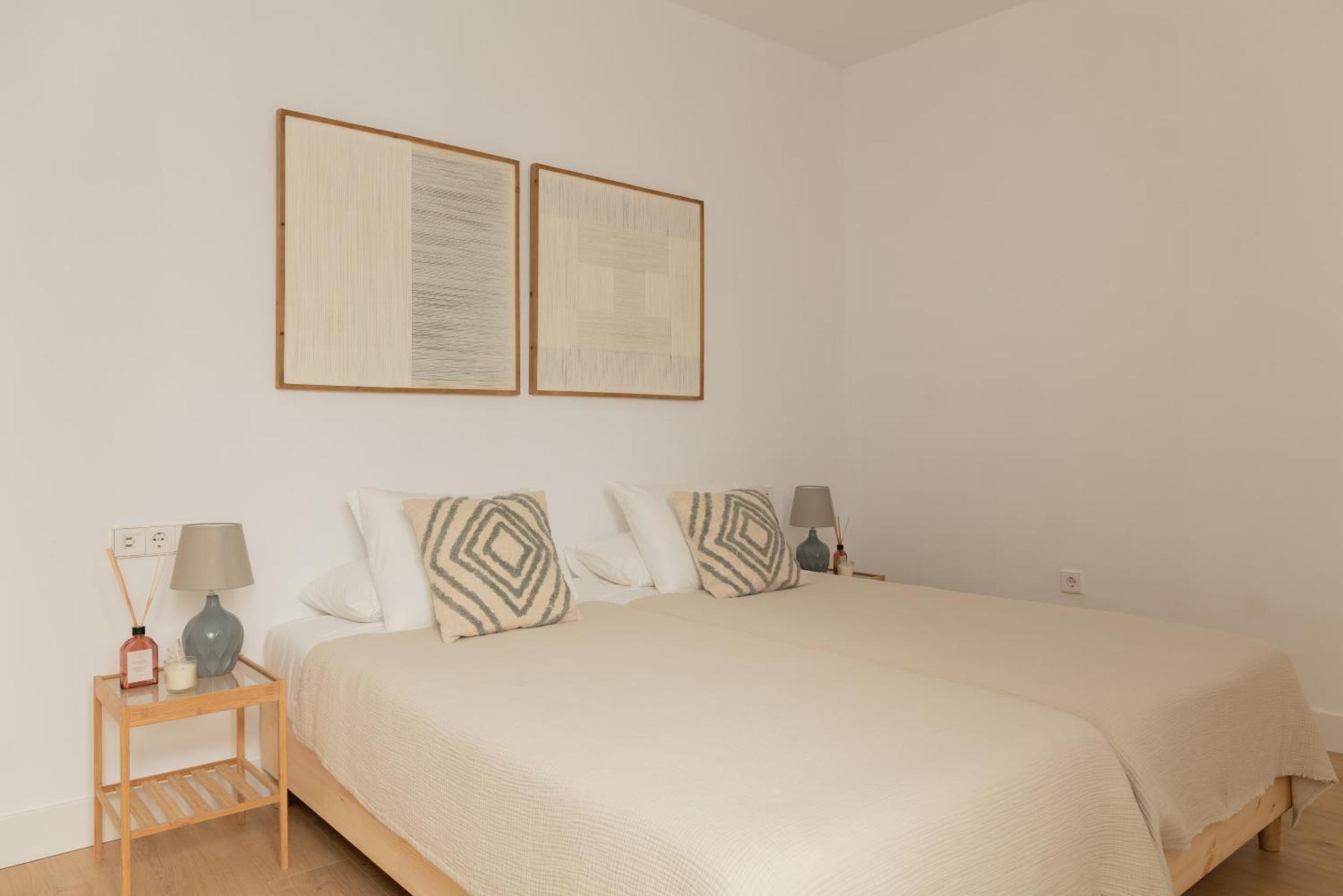 Luminoso Atico Con Terraza Privada Junto A La Catedral Apartamento Sevilla