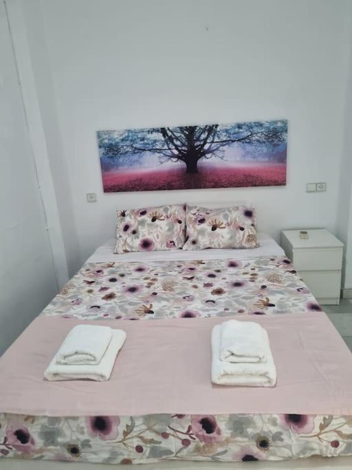 Atico Deluxe Remedios Apartment Seville