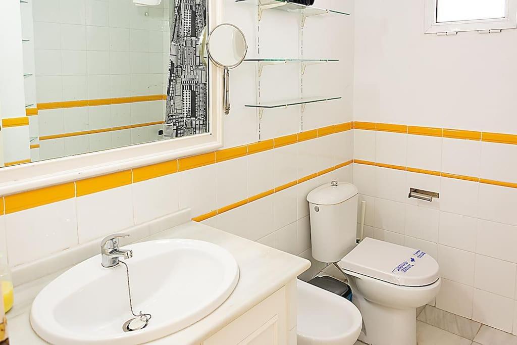 Atico Deluxe Remedios Apartamento Sevilla