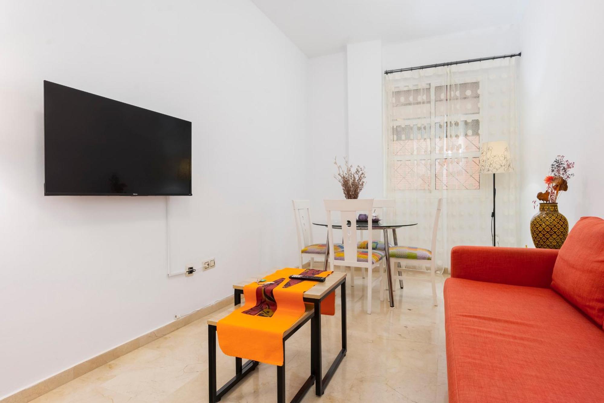 Comfortable Functional - Center - Train Station Sevilla
