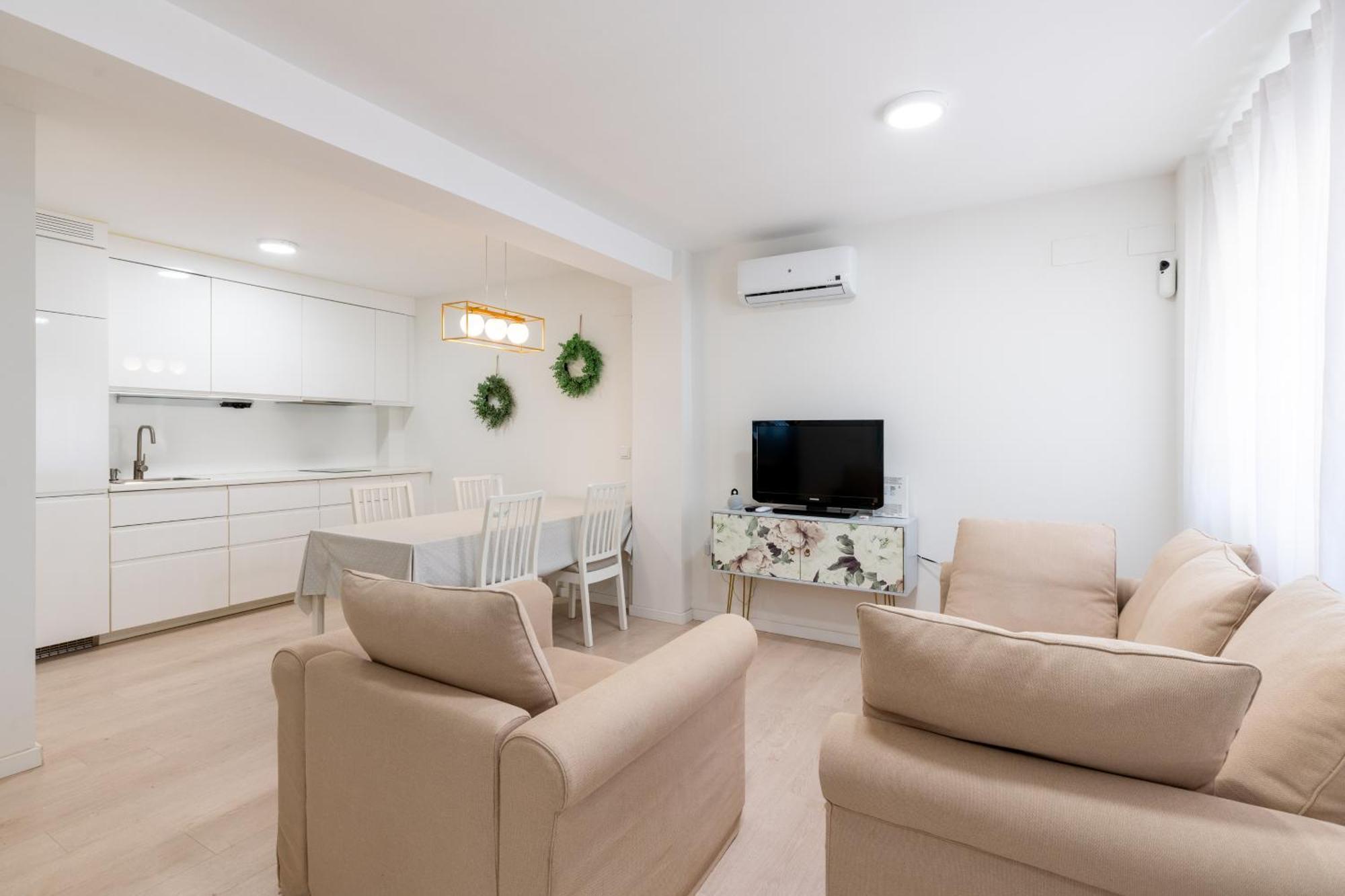 Whitey House In Triana * Sevilla