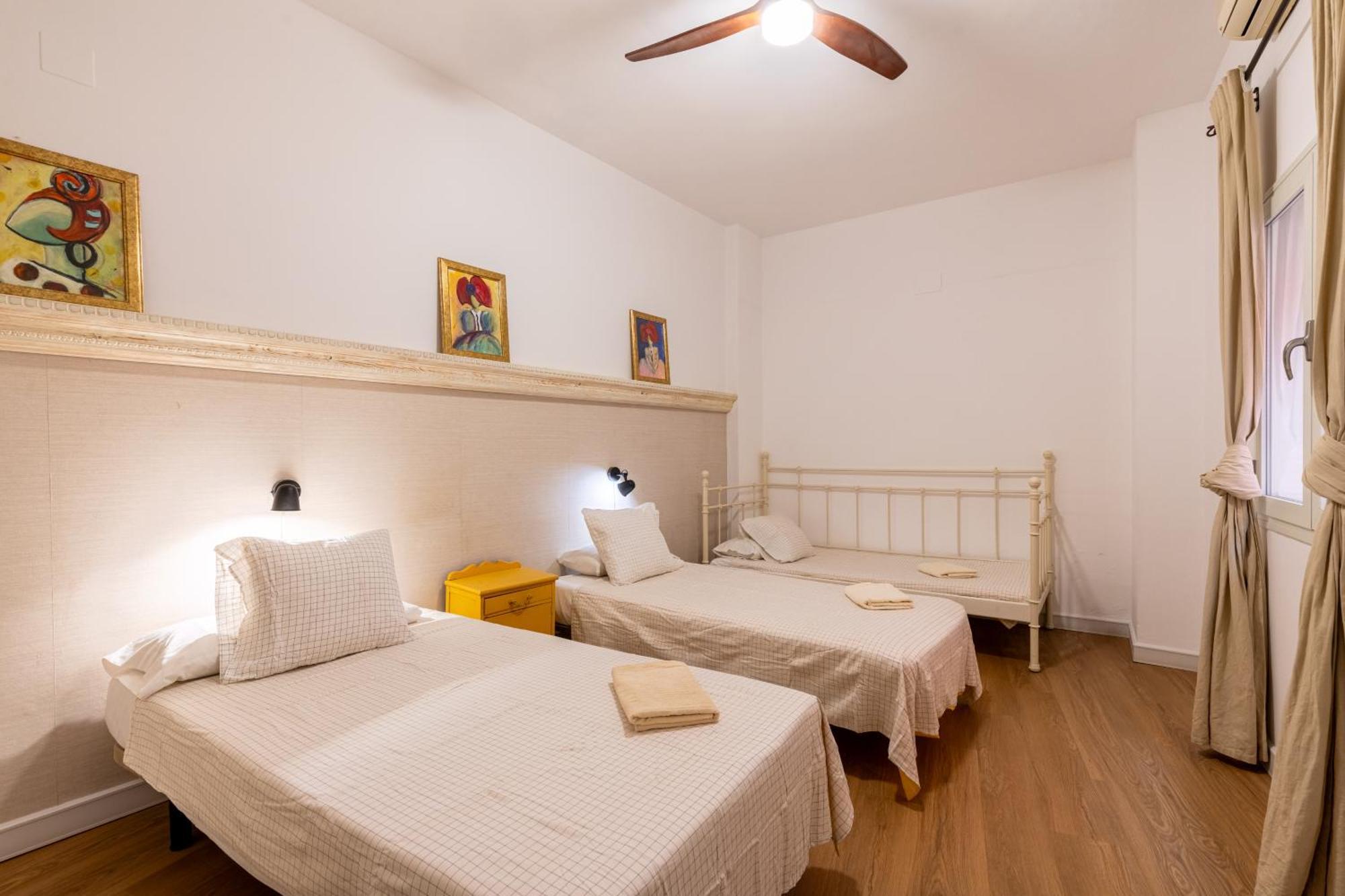 House Sevillana Parking Apartment Seville