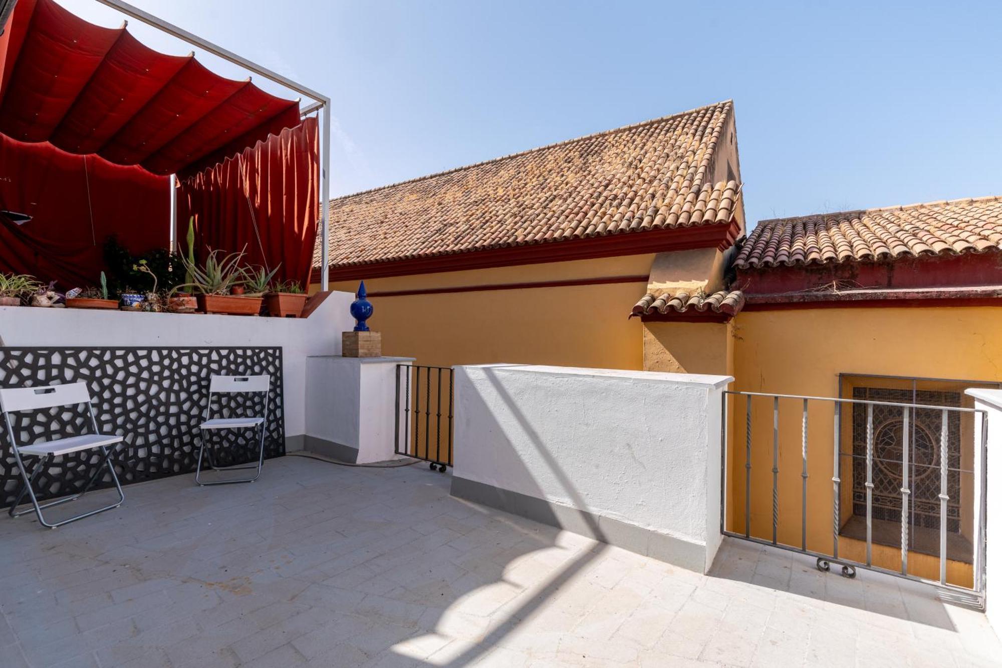 House Sevillana Parking * Seville