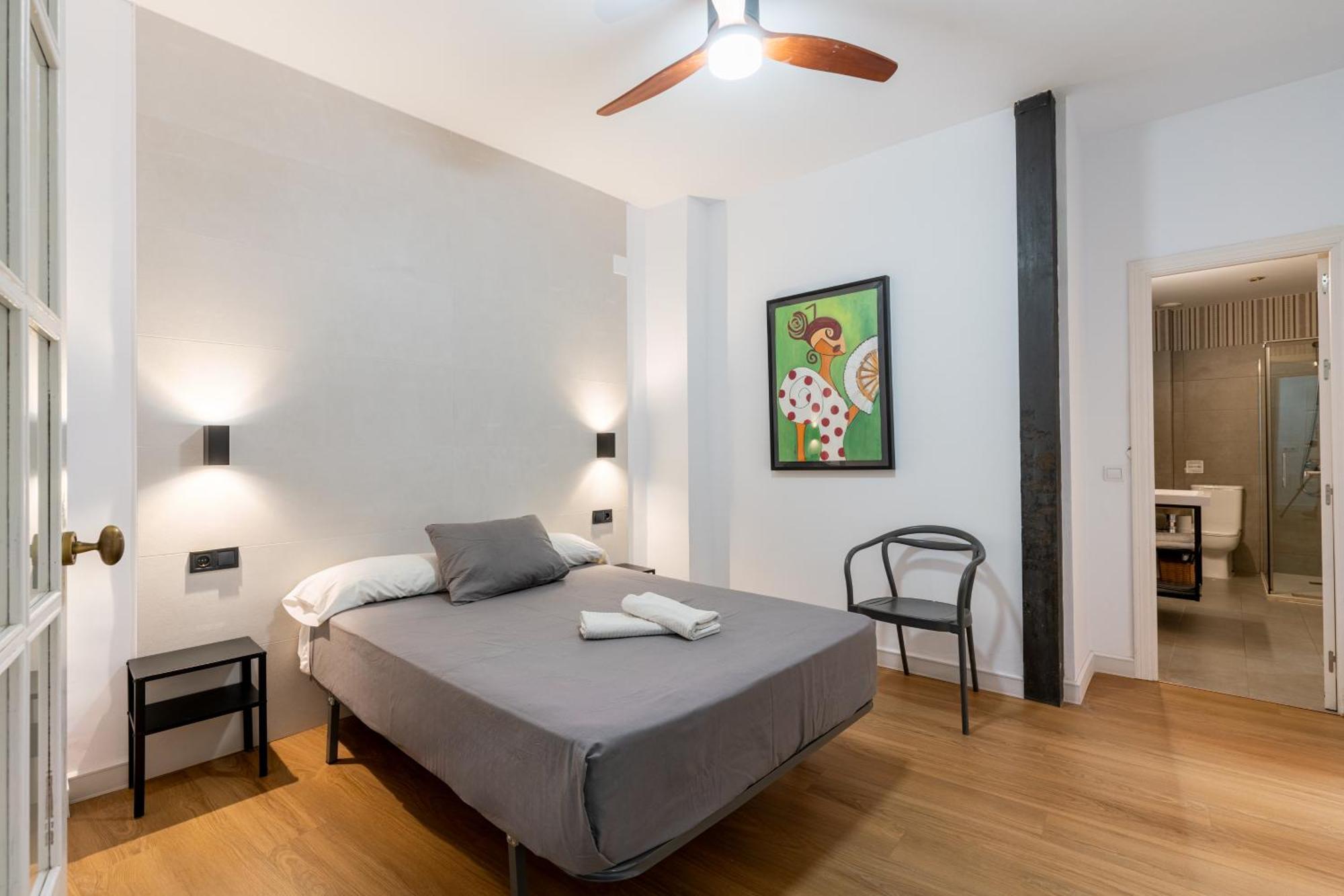 House Sevillana Parking Apartment