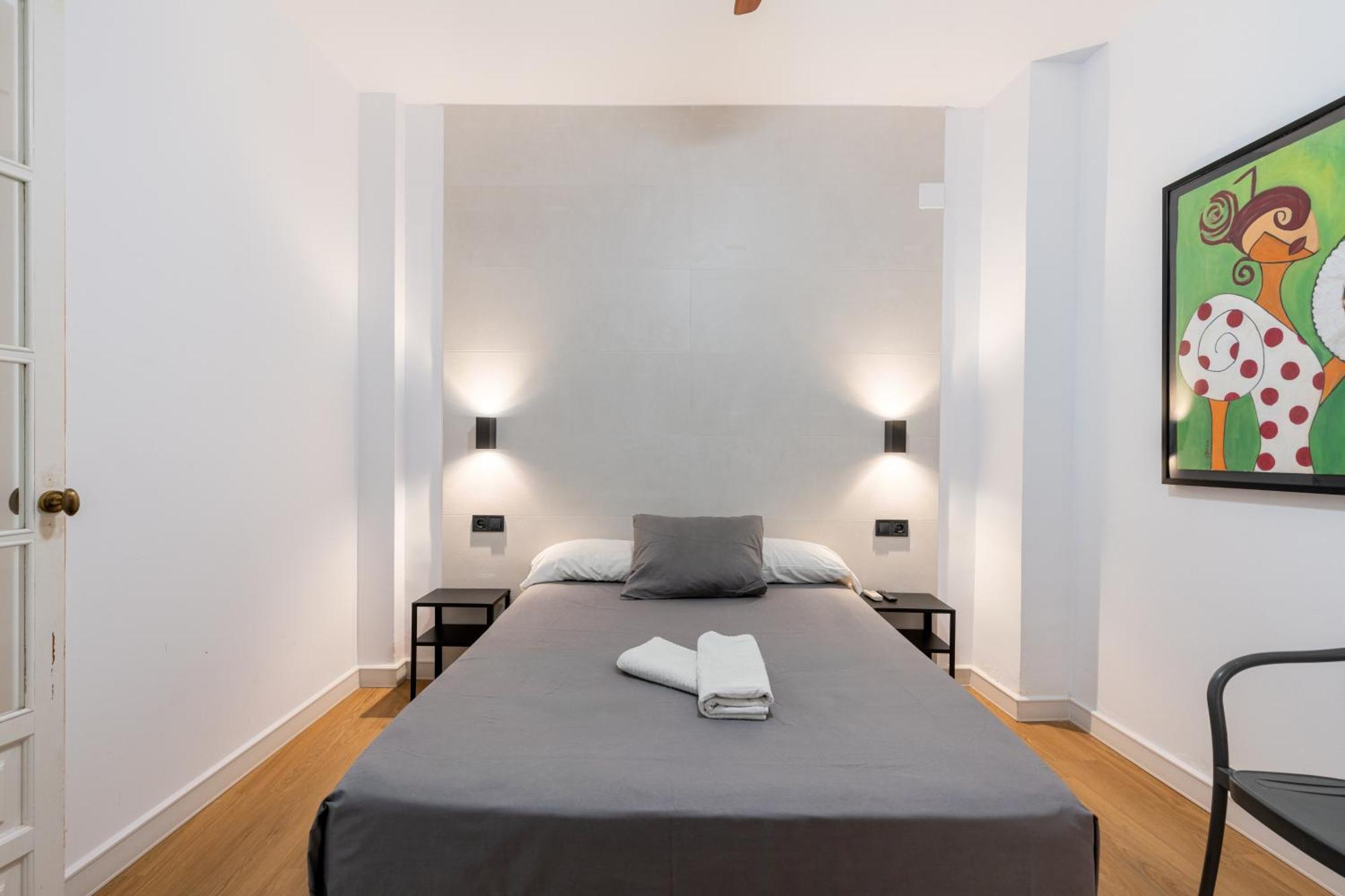 House Sevillana Parking Apartment *
