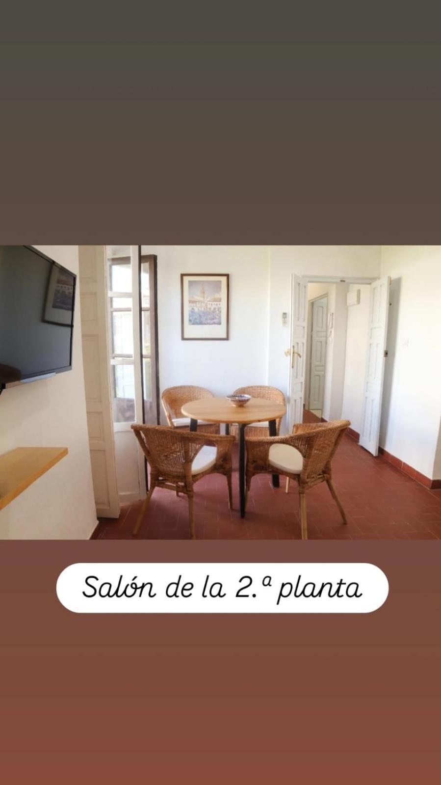 Apartment En La Plaza Dona Elvira, 7 *