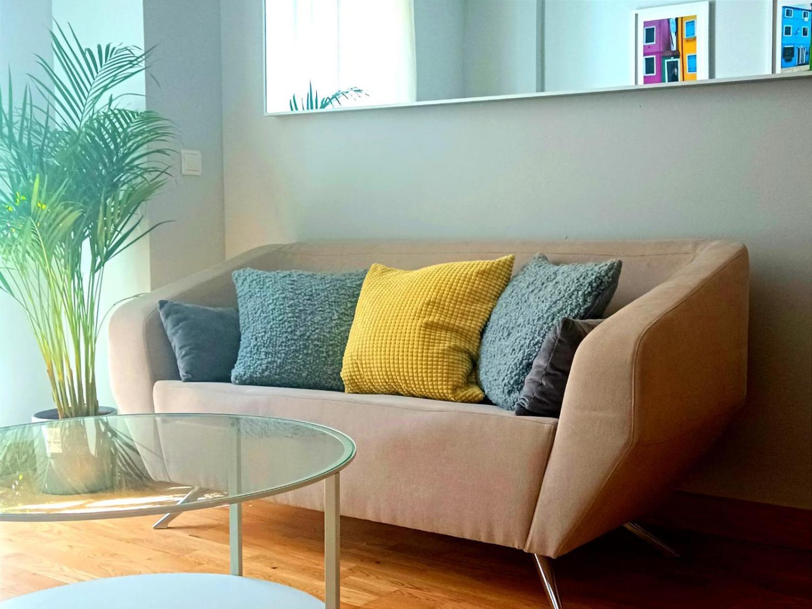 Apartamento Atico 1 Terraza Y Sol En El Centro De !! *