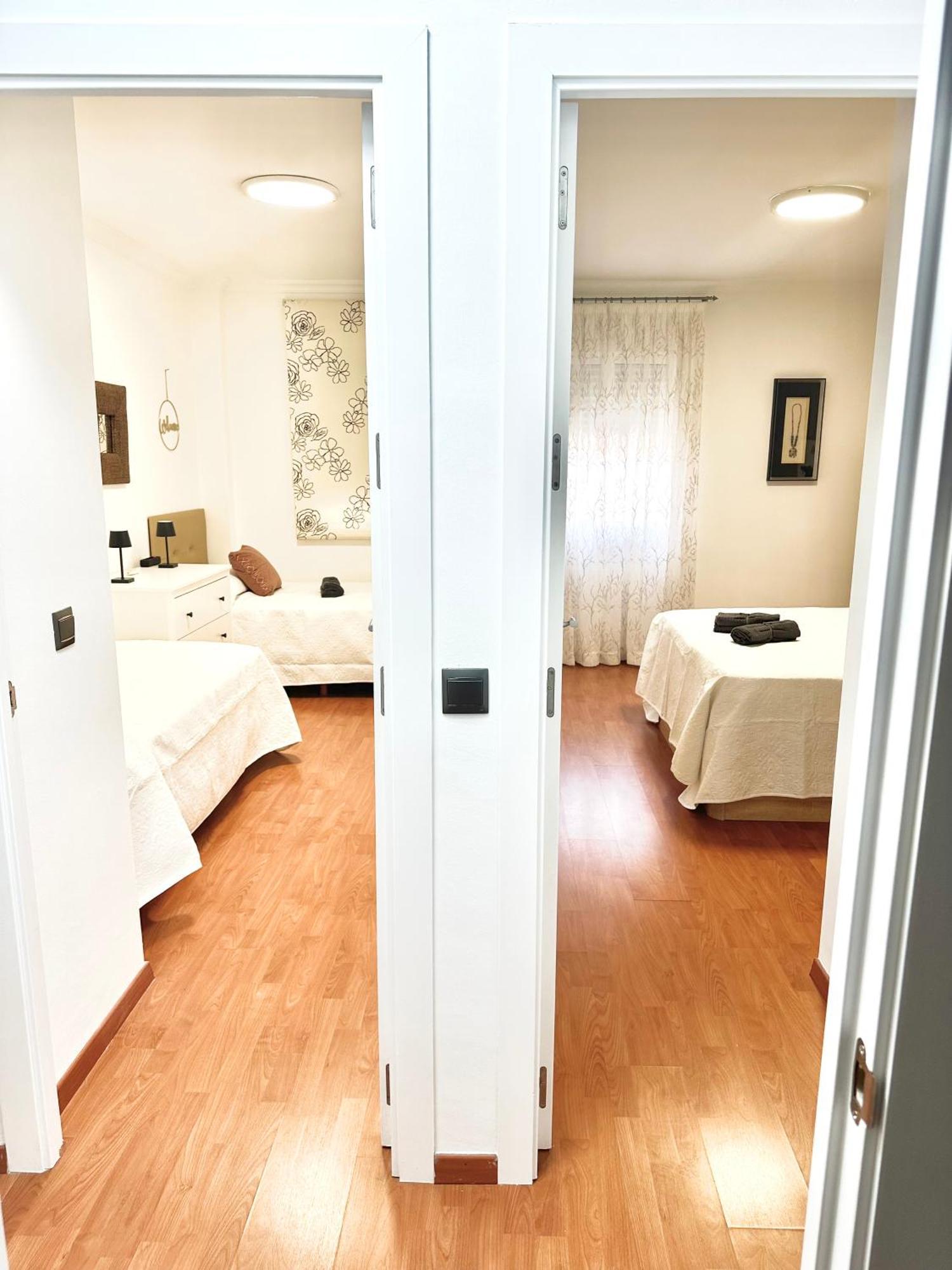 10 Minutos Centro Sevilla, Moderno Y Con Parking Gratis * Sevilla