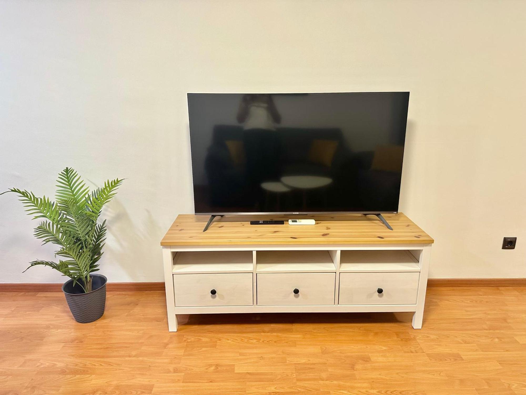Apartamento 10 Minutos Centro Sevilla, Moderno Y Con Parking Gratis *
