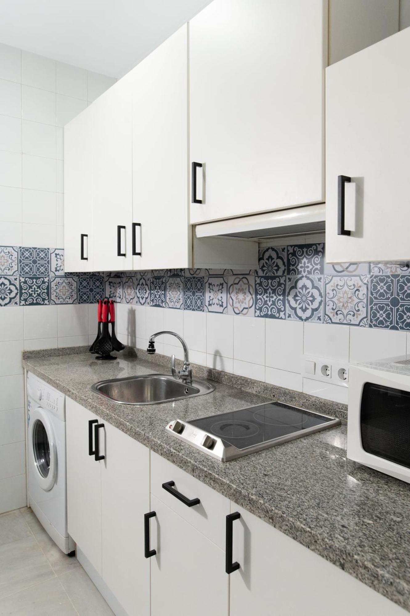 Alohamundi Alfareria Ii Seville