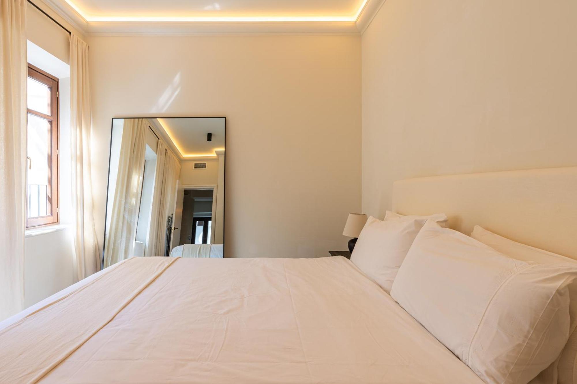 Gravina 56 * Sevilla