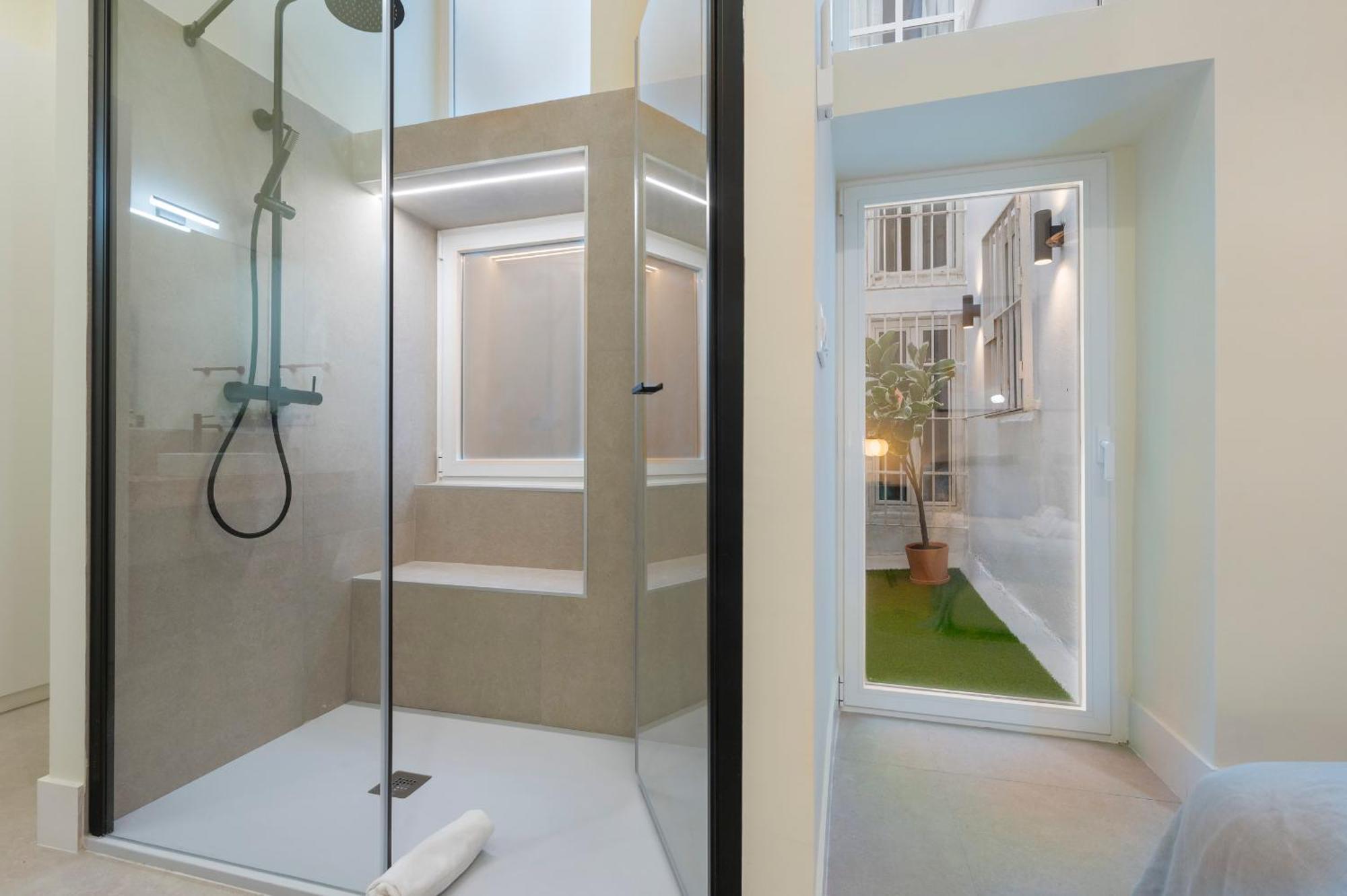 Apartamento New In Santa Cruz Quarter Next To Giralda