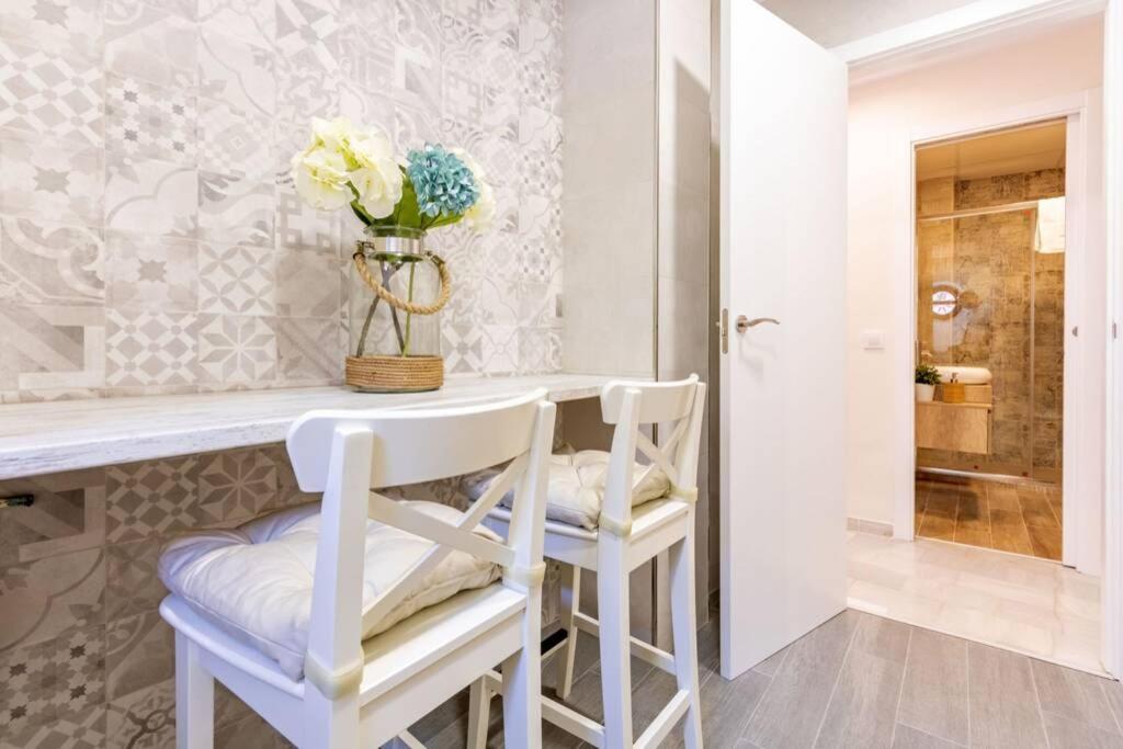 Divina Style By Valcambre Apartment *