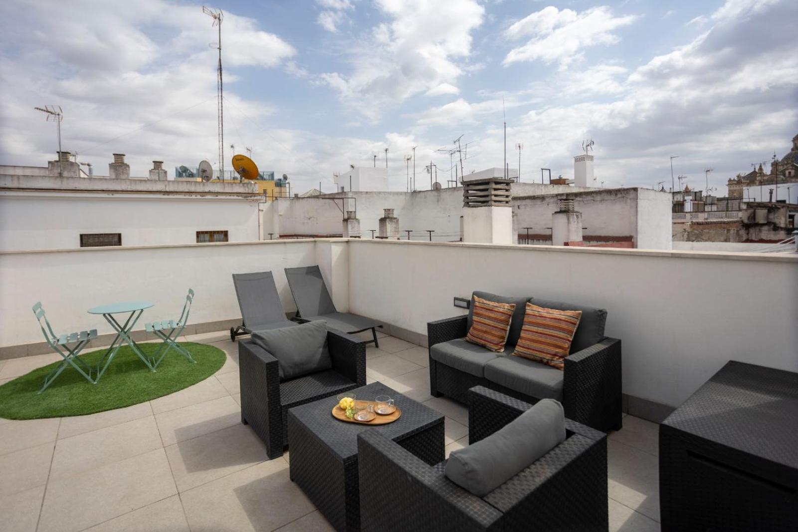 Private & Pool Goyeneta Urban Apartment *
