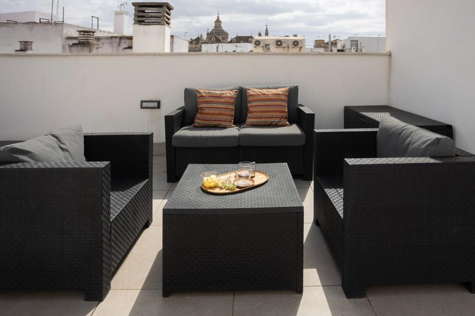 Private & Pool Goyeneta Urban Apartment *