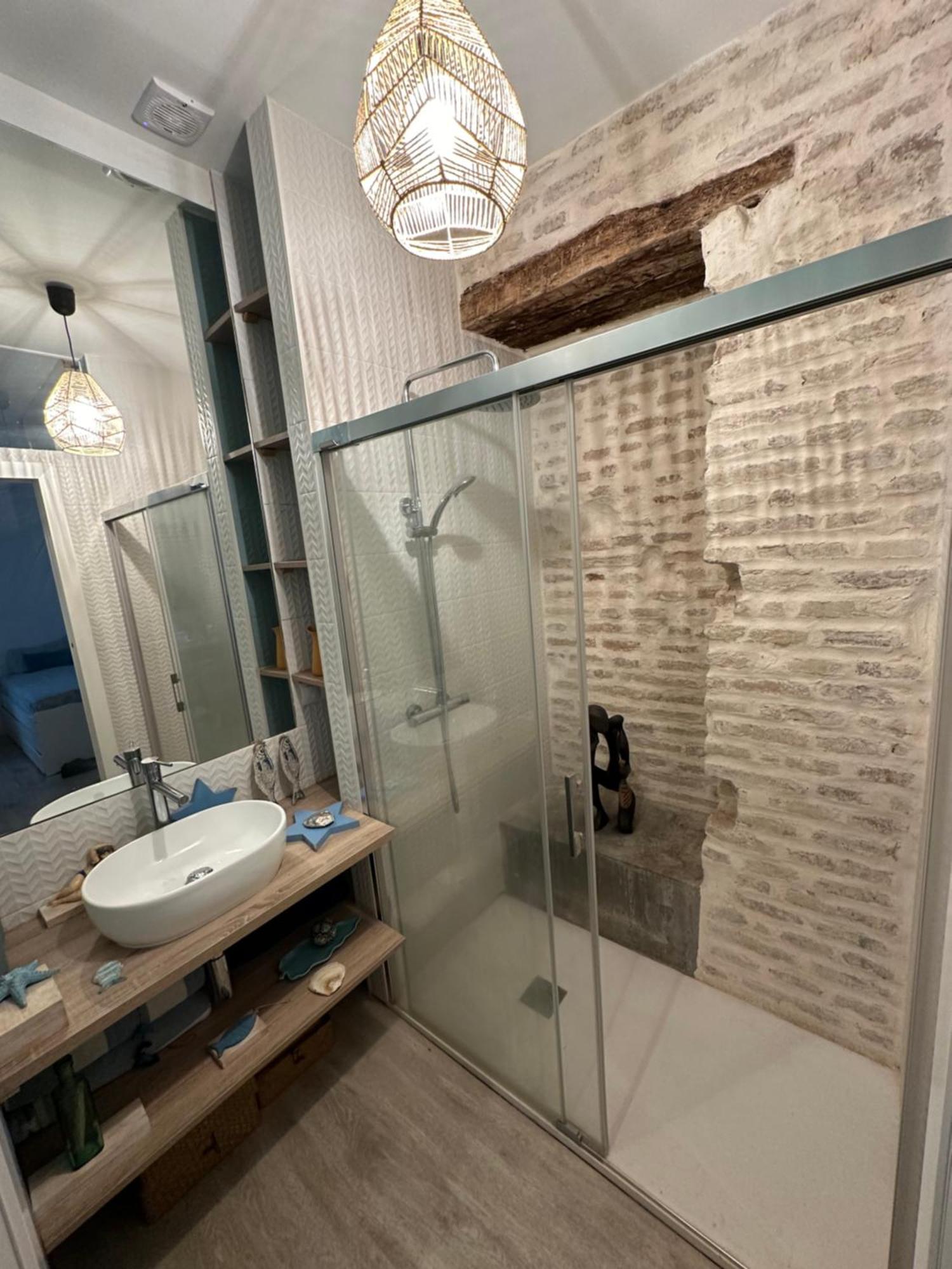 Casa Duque Compartida Familiar 1-habitacion Con Bano Propio * Sevilla