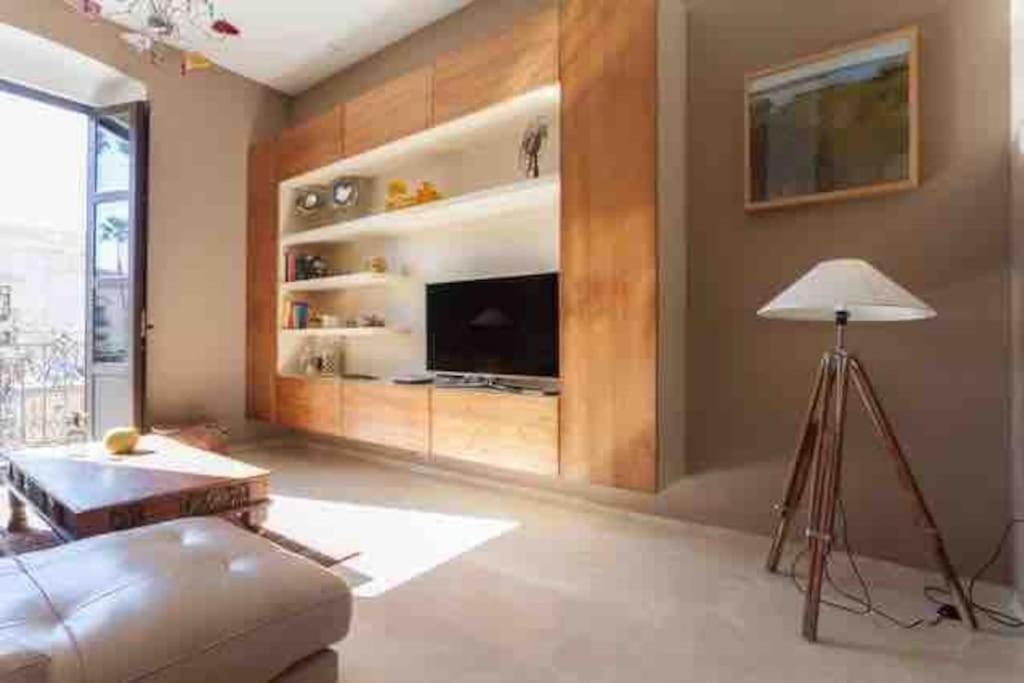 San Fernando Luxury Loft - Free Parking Apartamento Sevilla