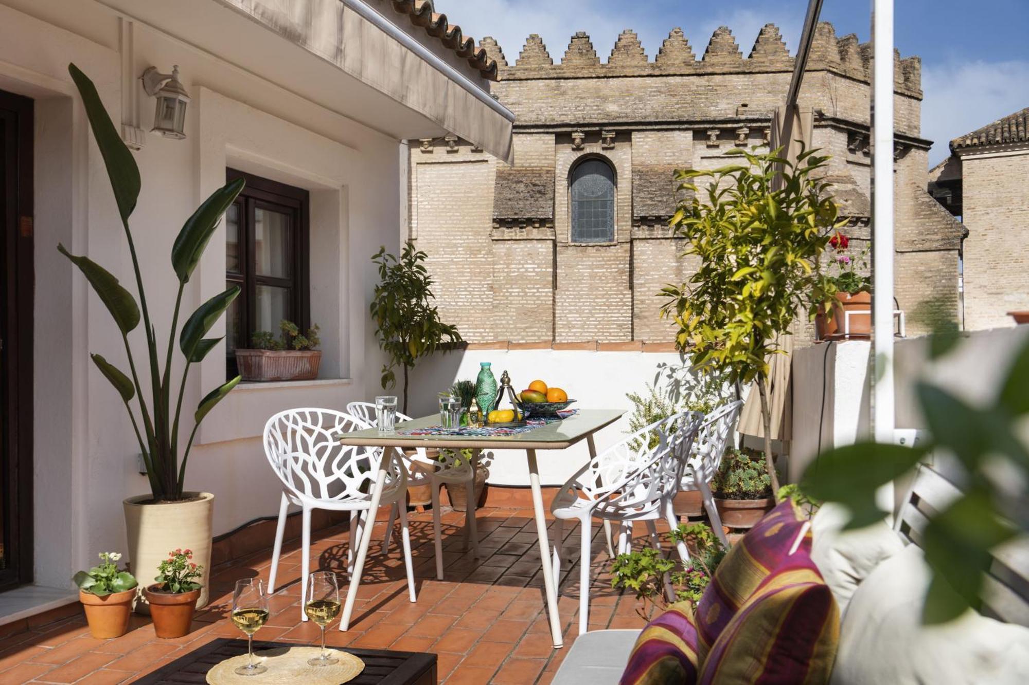 Monkeys Alameda House & Terrace * Seville