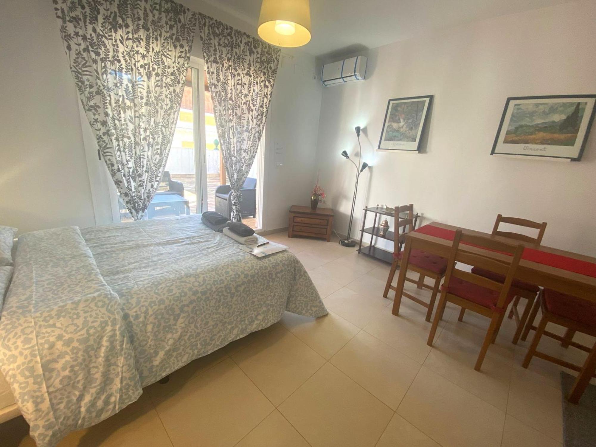 Casa Parras Basilica Homestay *