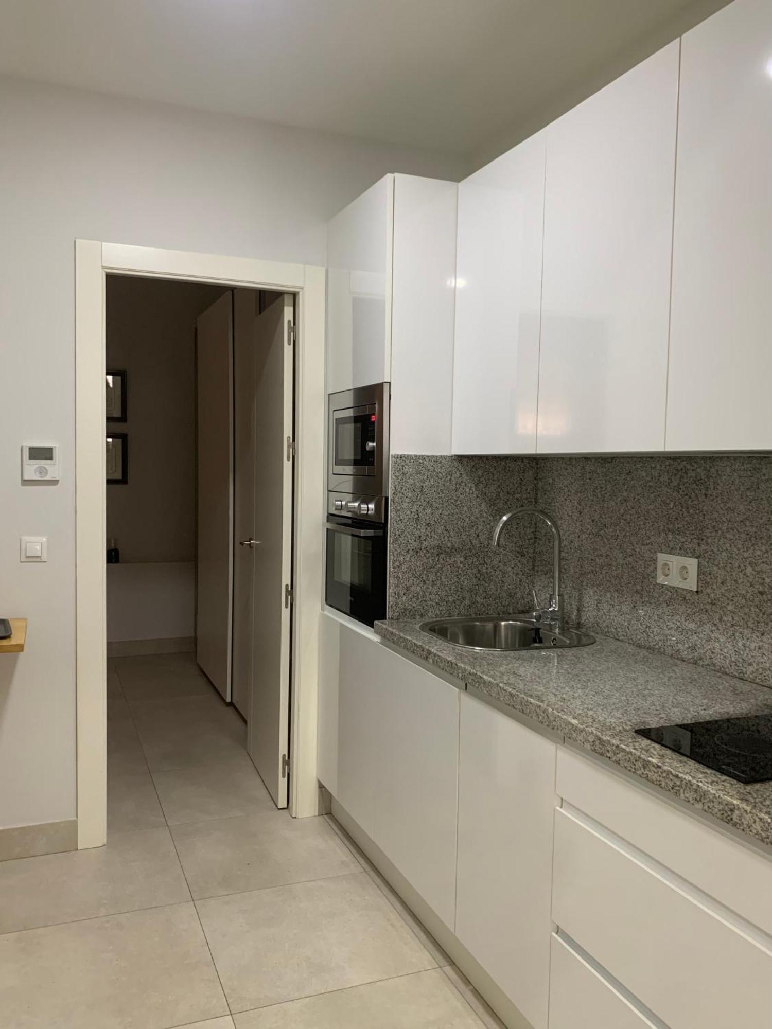 Triana Moderno Apartamento *