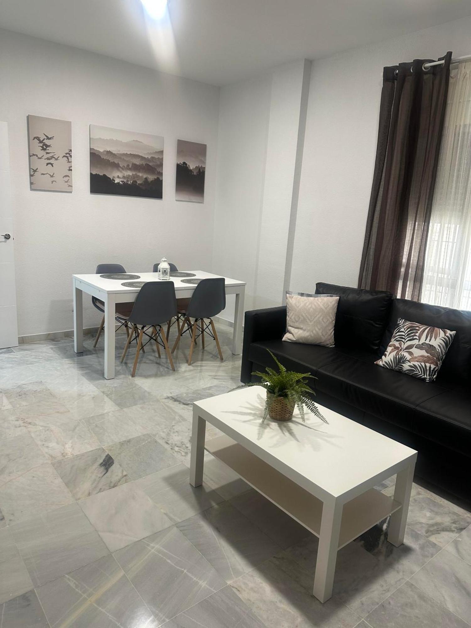 Rentalsevilla Arrayan Apartment *