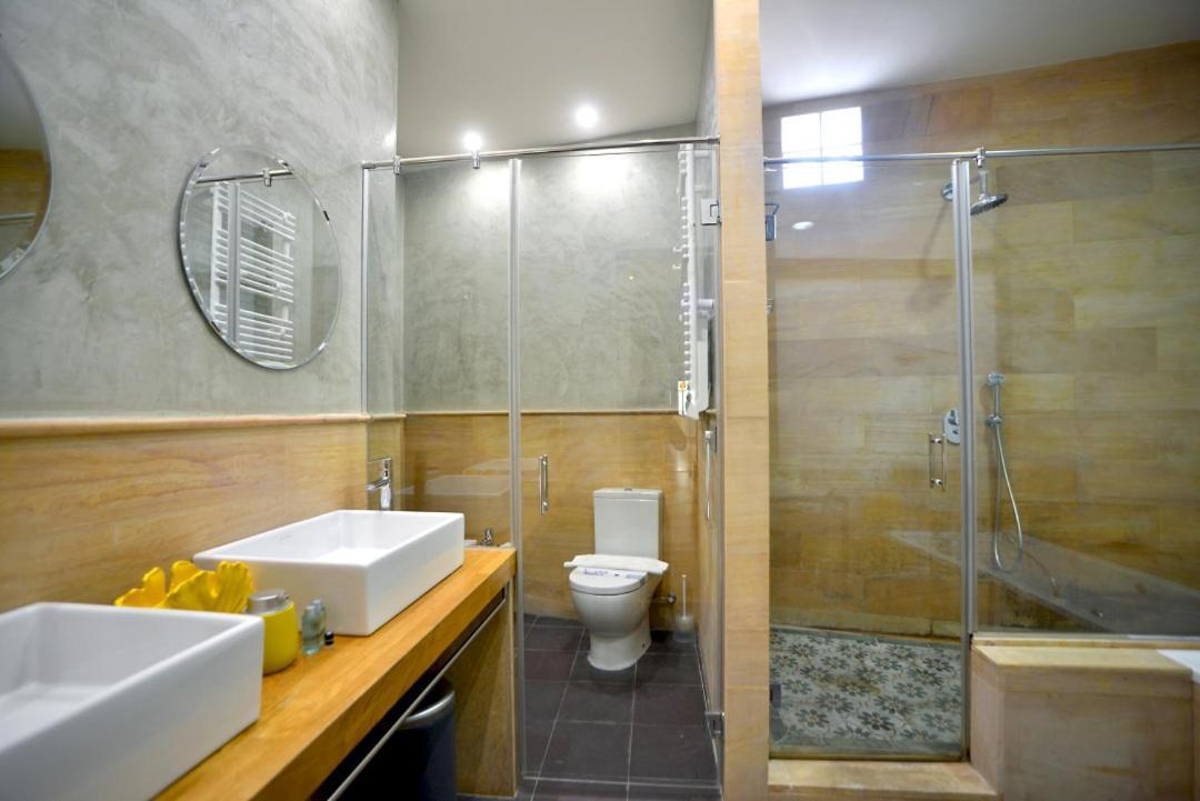 Classic And Luxury- 2bd 2bth- Sierpes