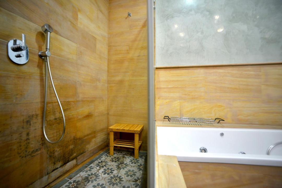 Classic And Luxury- 2bd 2bth- Sierpes Apartamento