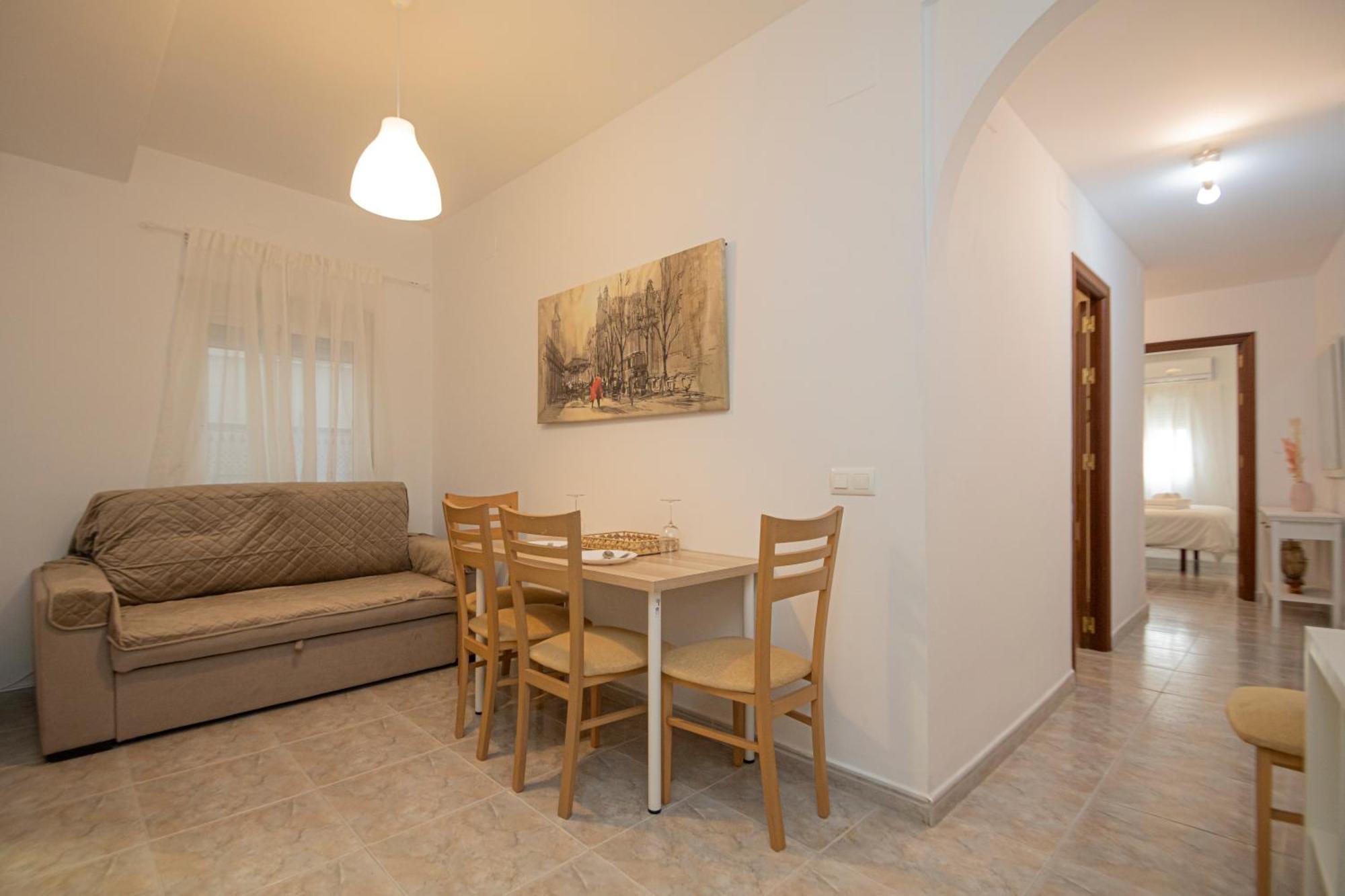 3 Bedroom In The Heart Of Triana * Sevilla