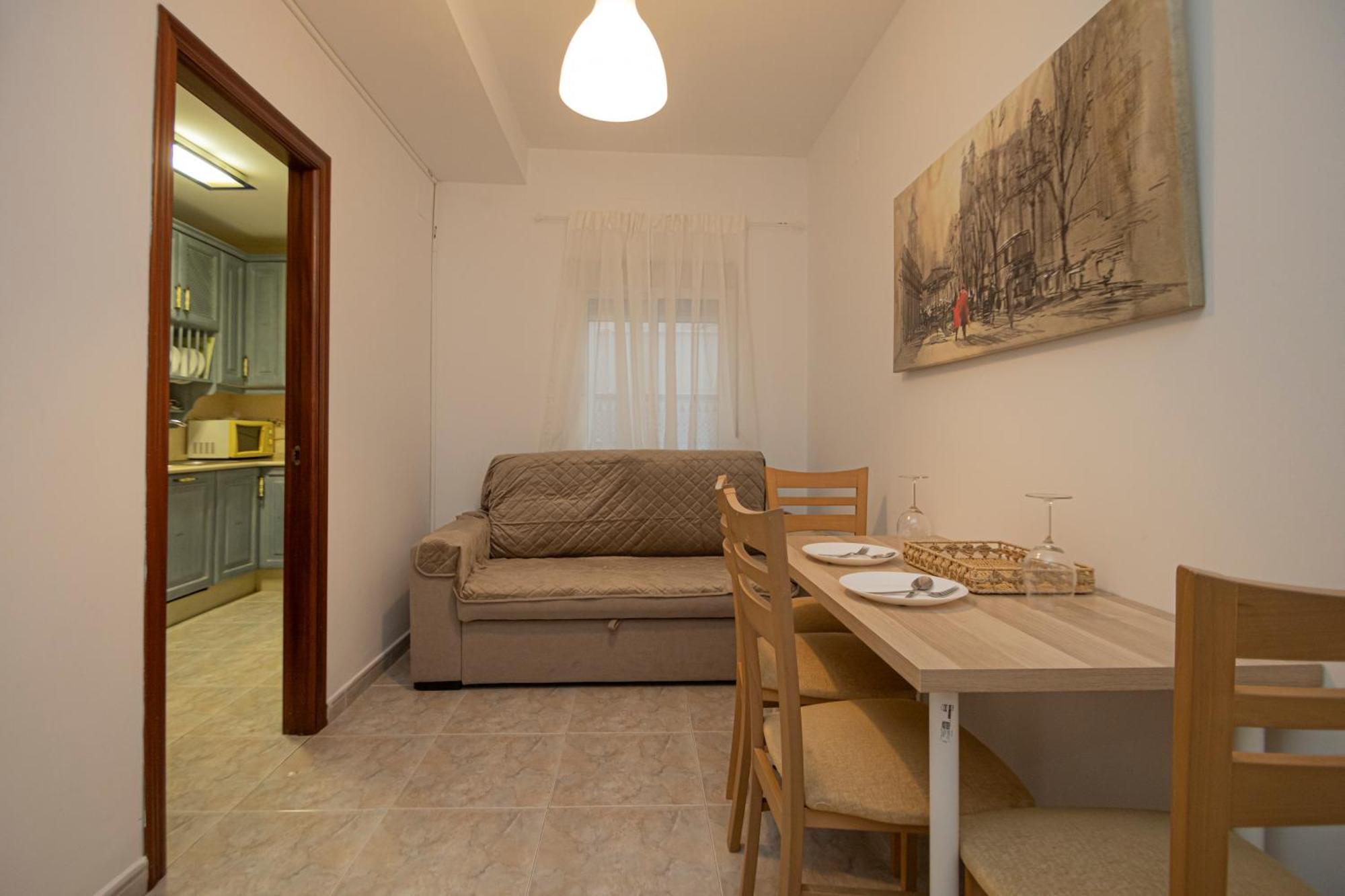 3 Bedroom In The Heart Of Triana * Sevilla
