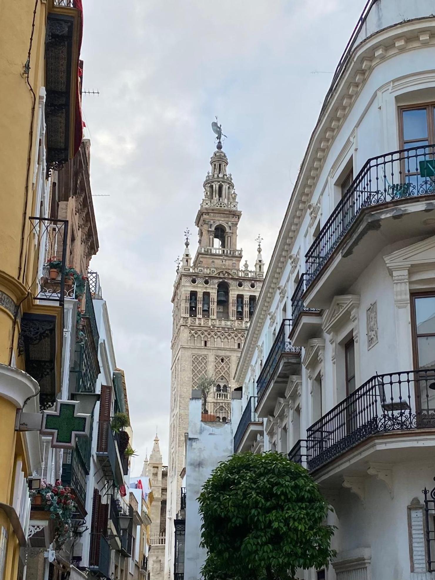 Centro Historico Cerca Estacion Ave