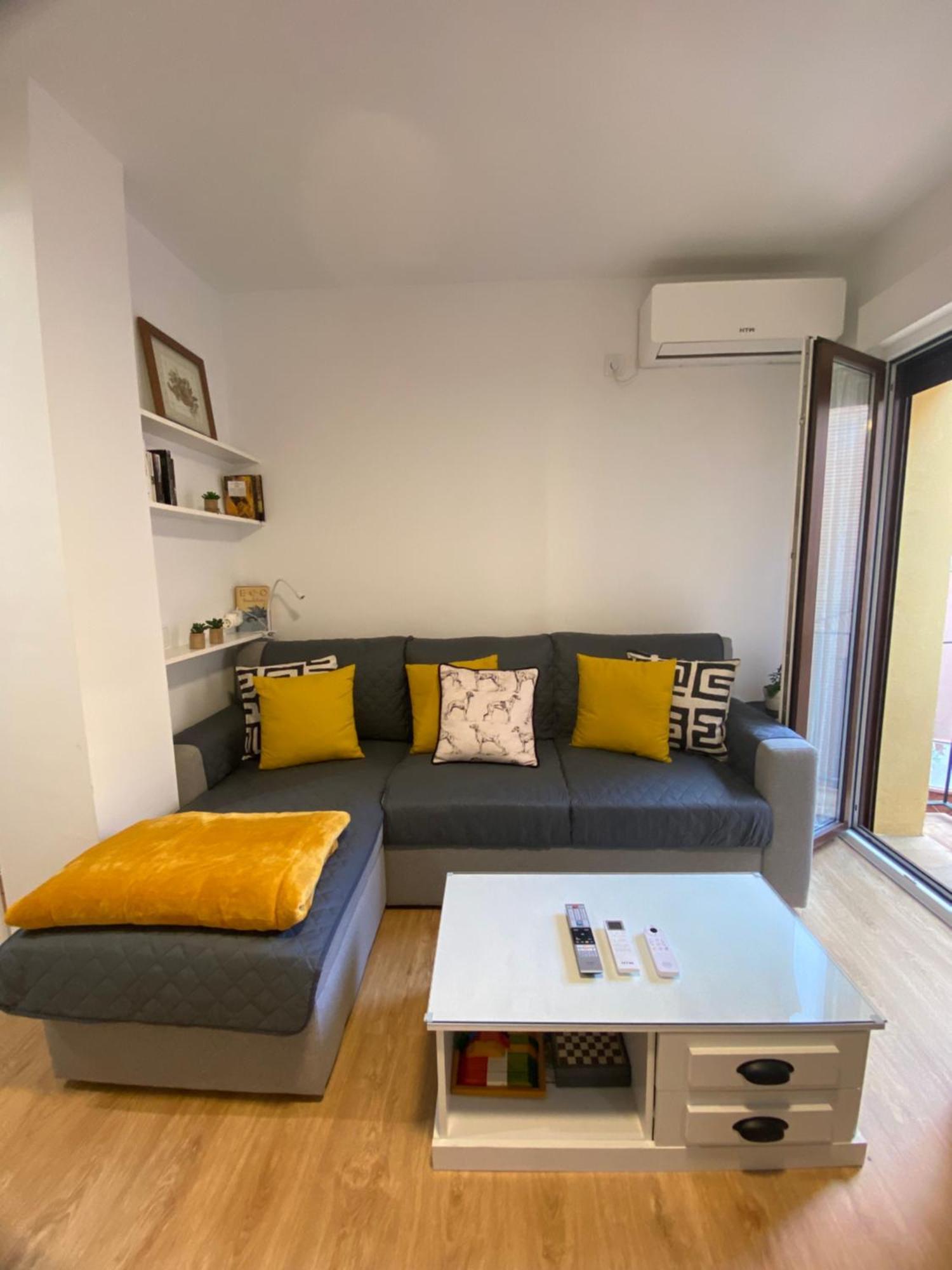Azahar Museo Apartamento *