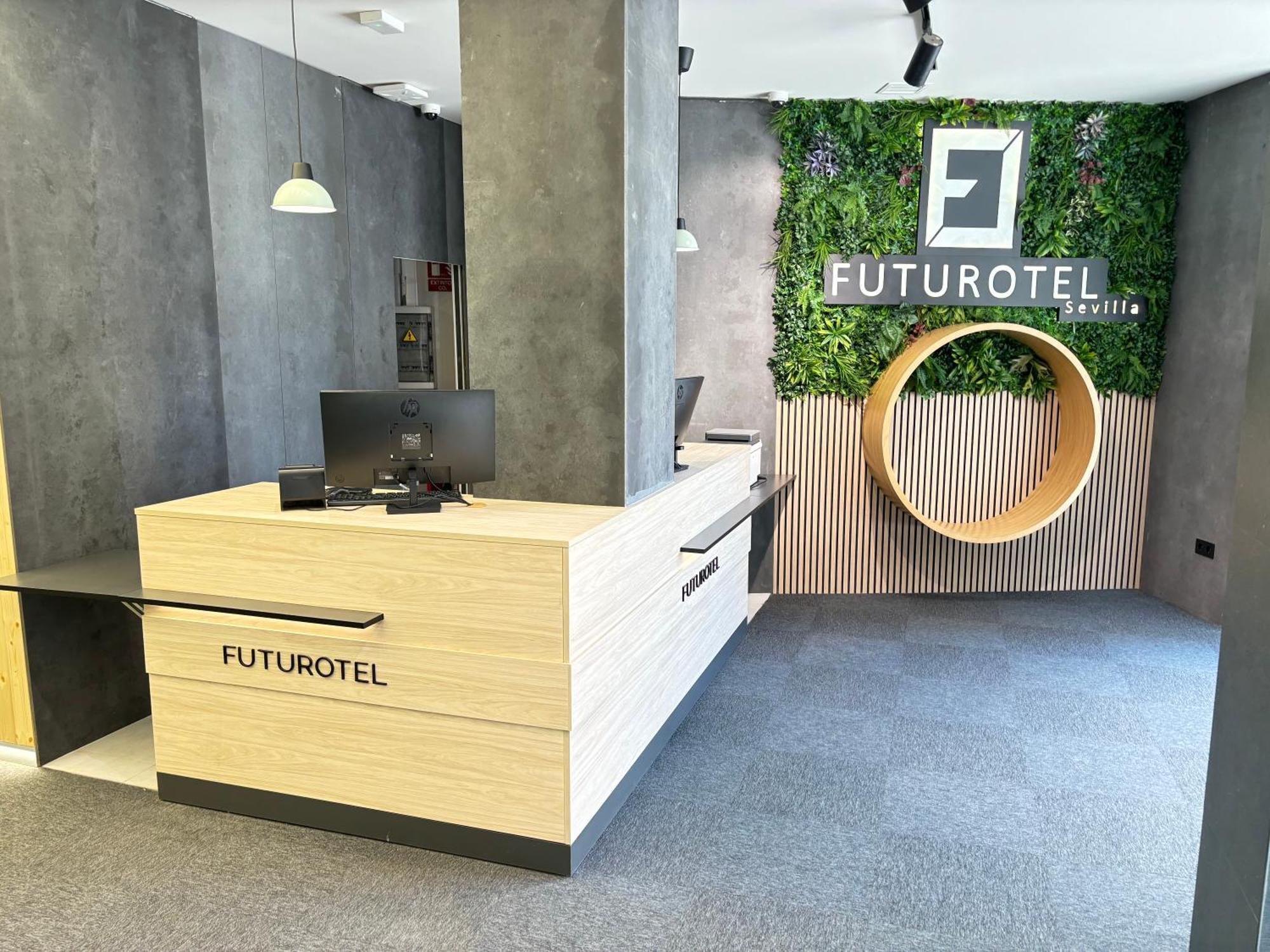 Futurotel Capsule hotel *