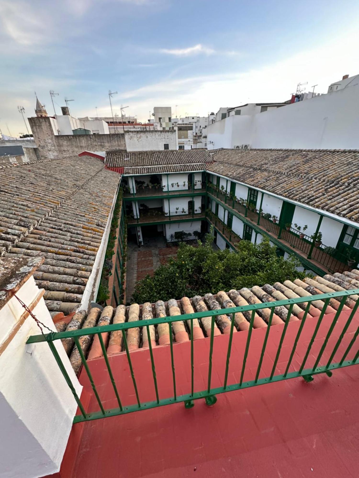 Homestay Casa Duque Compartida Familiar 1-habitacion Con Bano Propio Seville