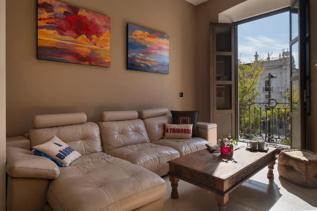 San Fernando Luxury Loft - Free Parking * Sevilla