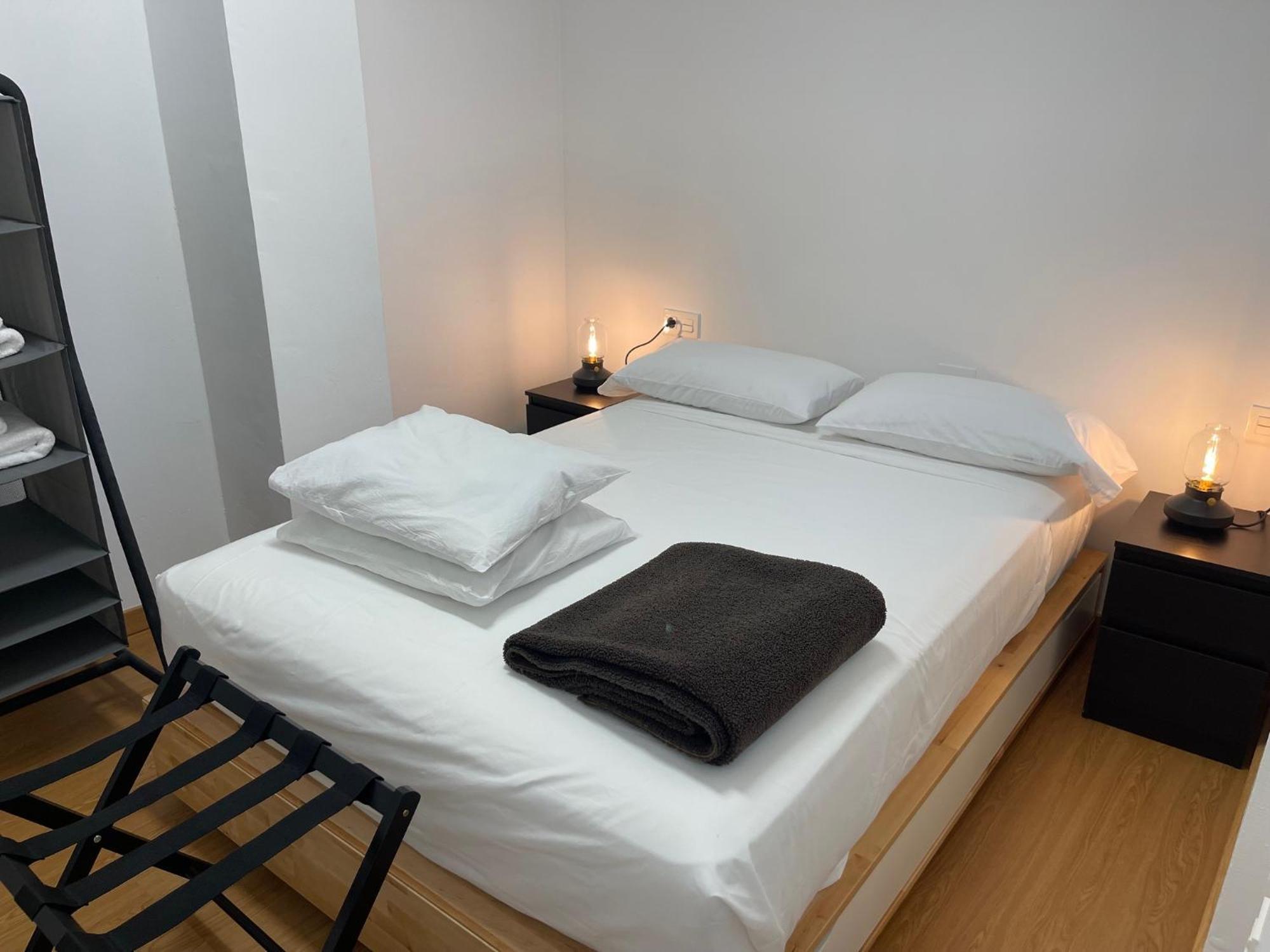 Apartamento Calle Rodrigo De Triana Con Opcion De Parking Sevilla