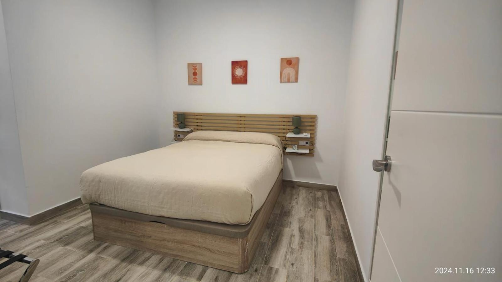 Apartamento In Alameda De Hercules *