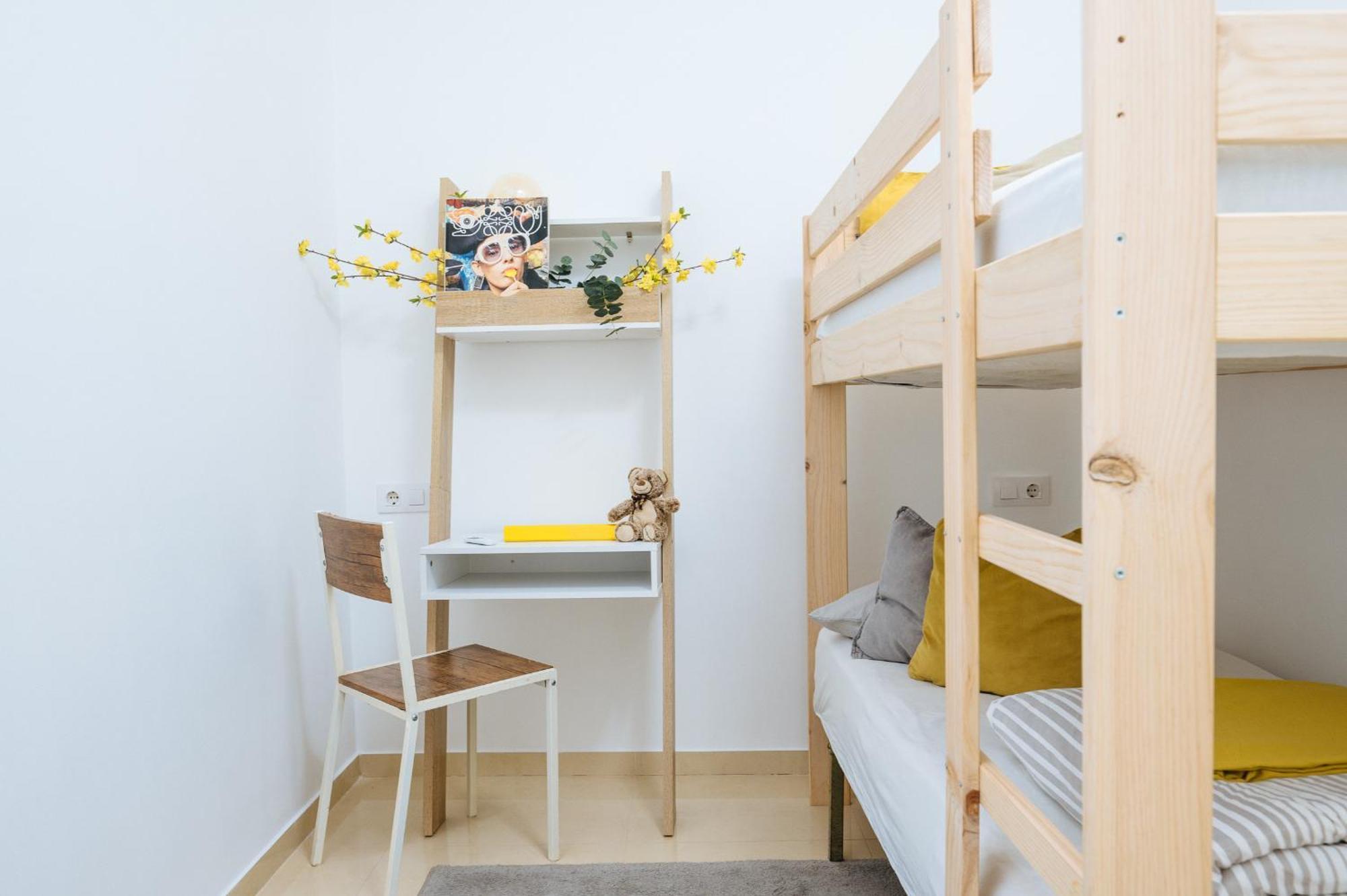 Bright Bunk Bed In Historic Center