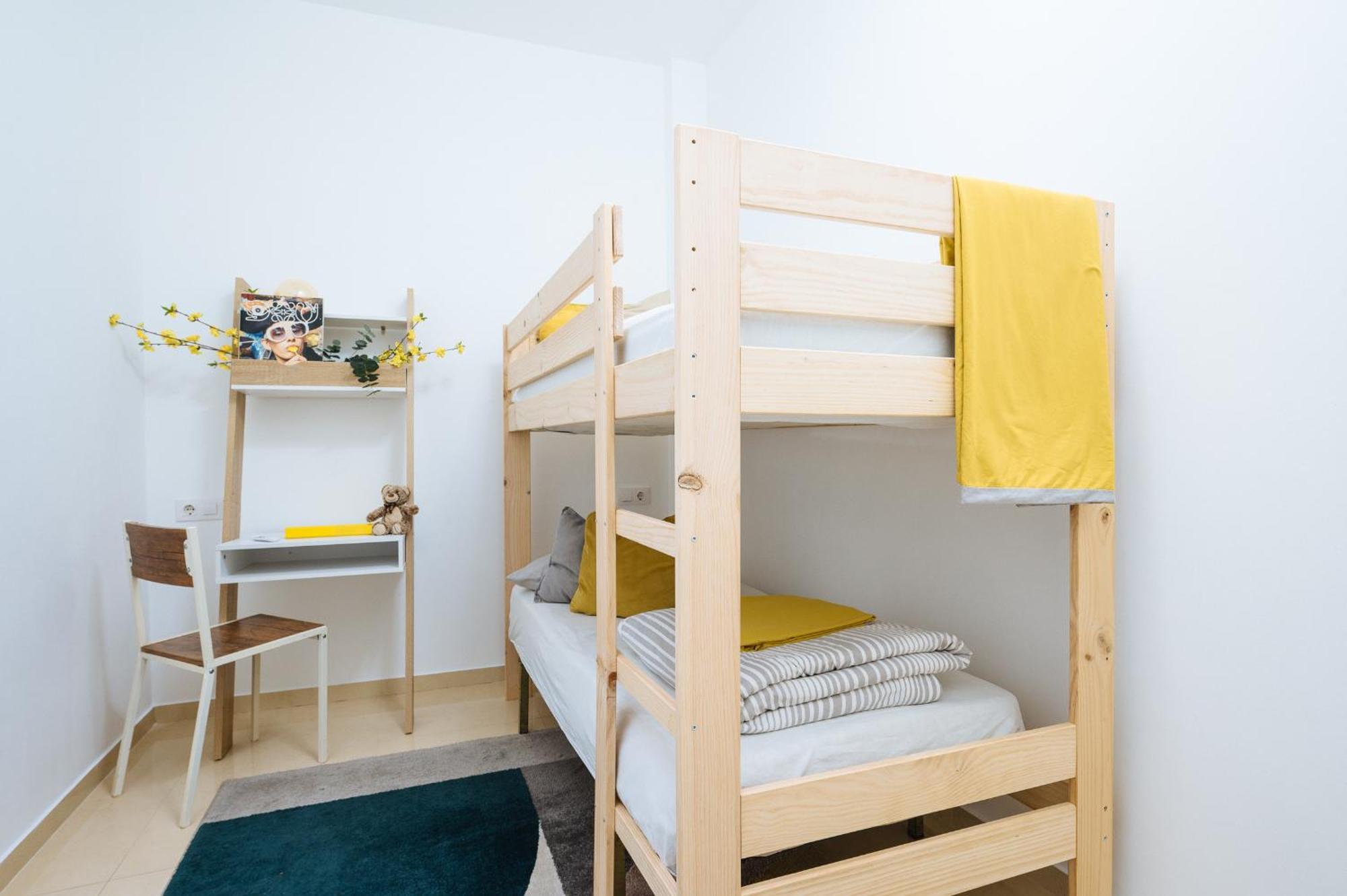 Bright Bunk Bed In Historic Center Habitación en casa particular *