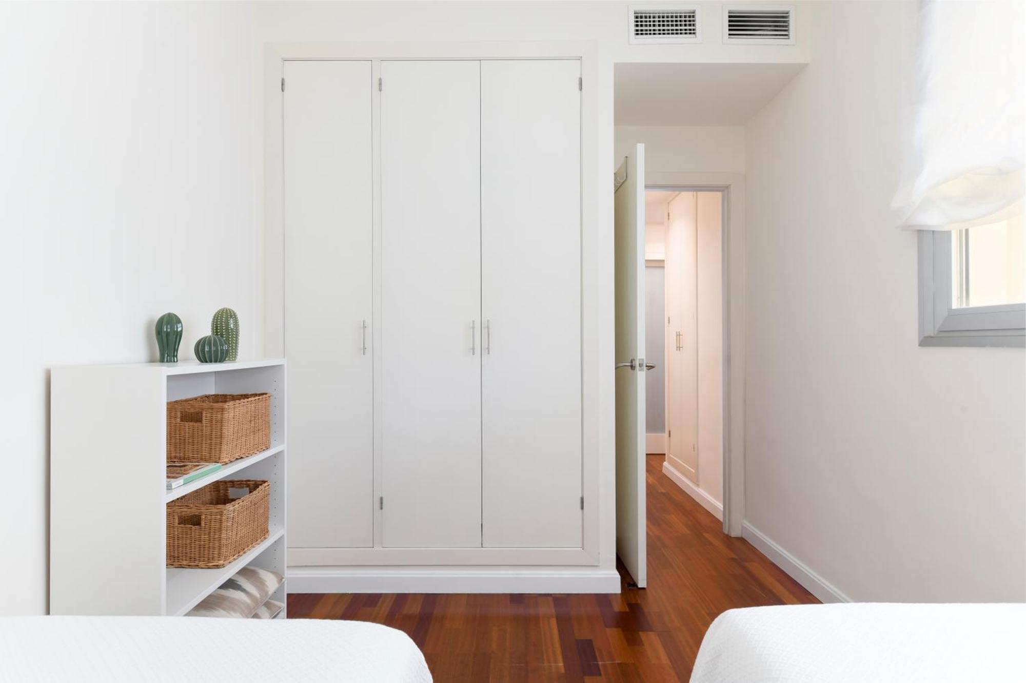 Apartment Urban Oasis With Pool & Parking Seville