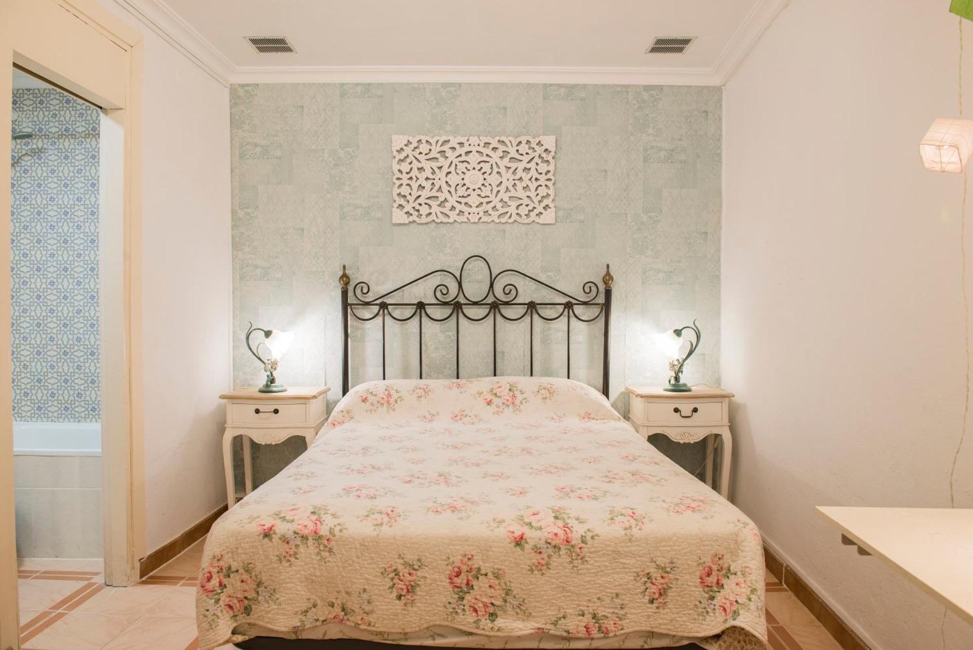 La Casa De Flores Habitación en casa particular *