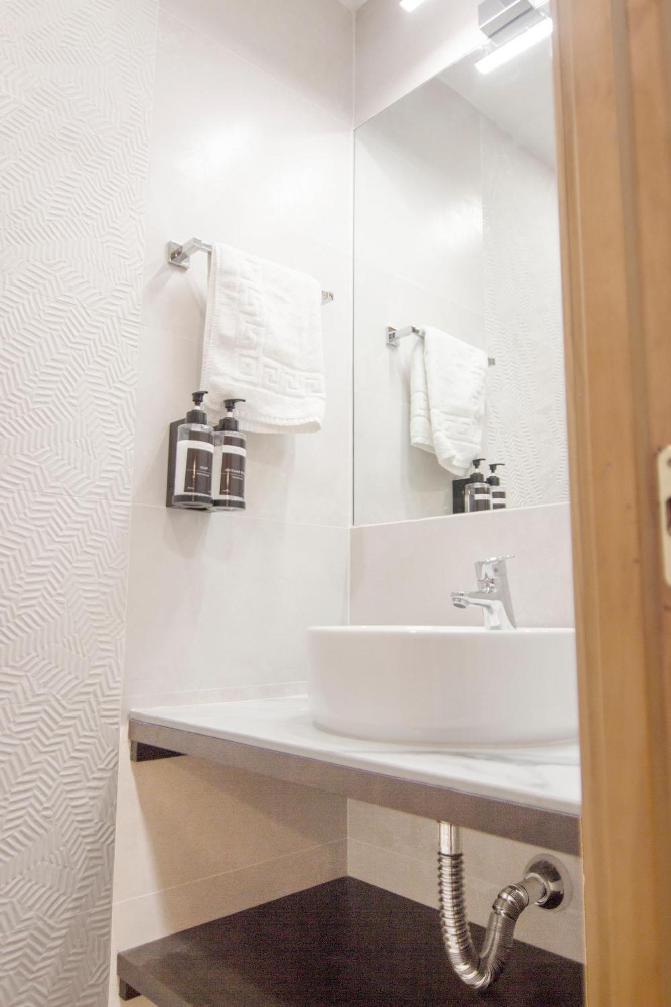 Rentalsevilla General Castanos Apartamento