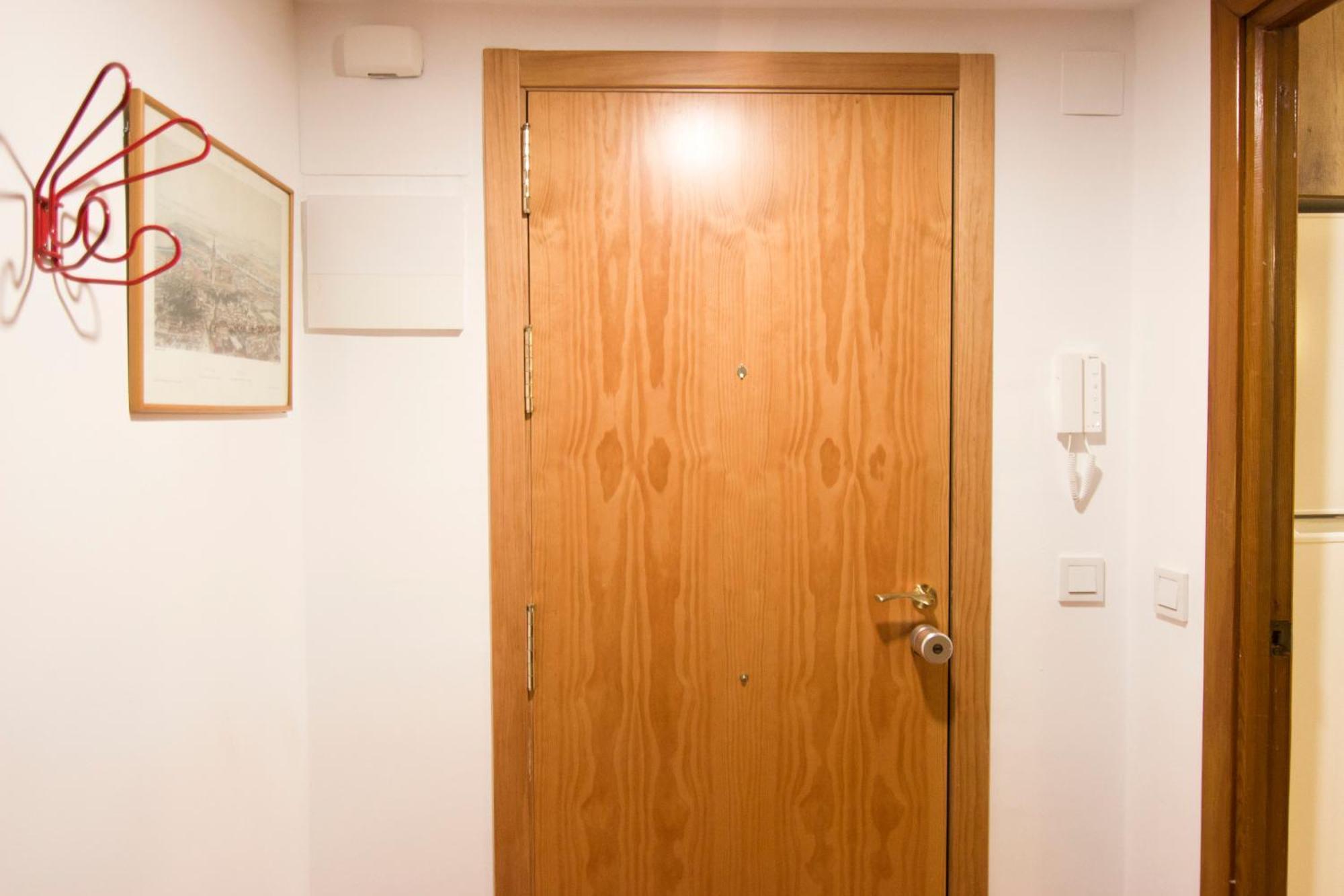 Rentalsevilla General Castanos Apartamento *