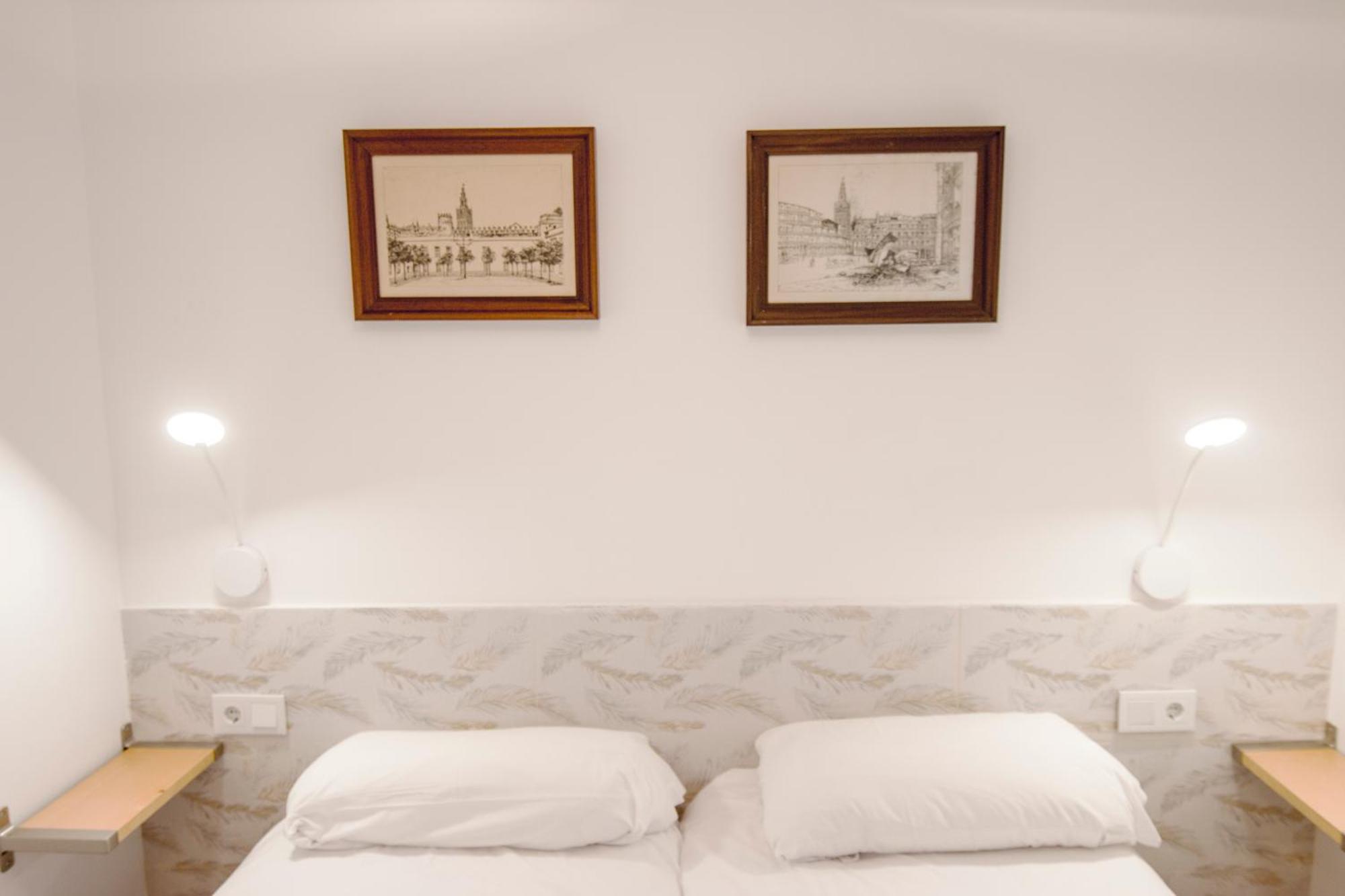 Rentalsevilla General Castanos Apartment Seville