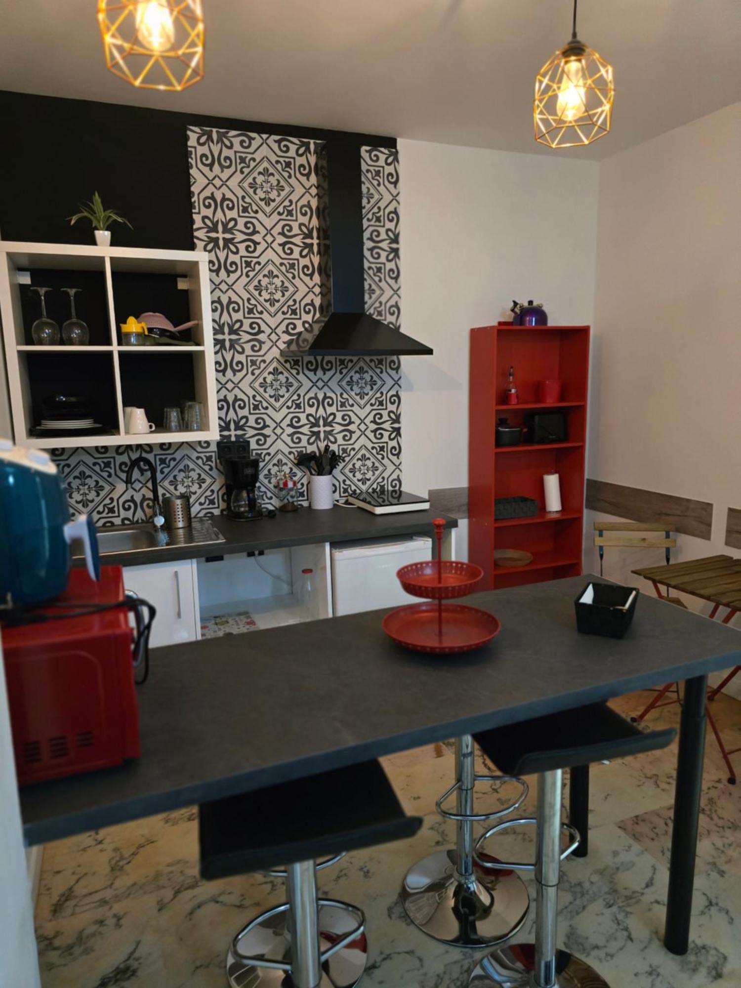 Lhome Sevilla
