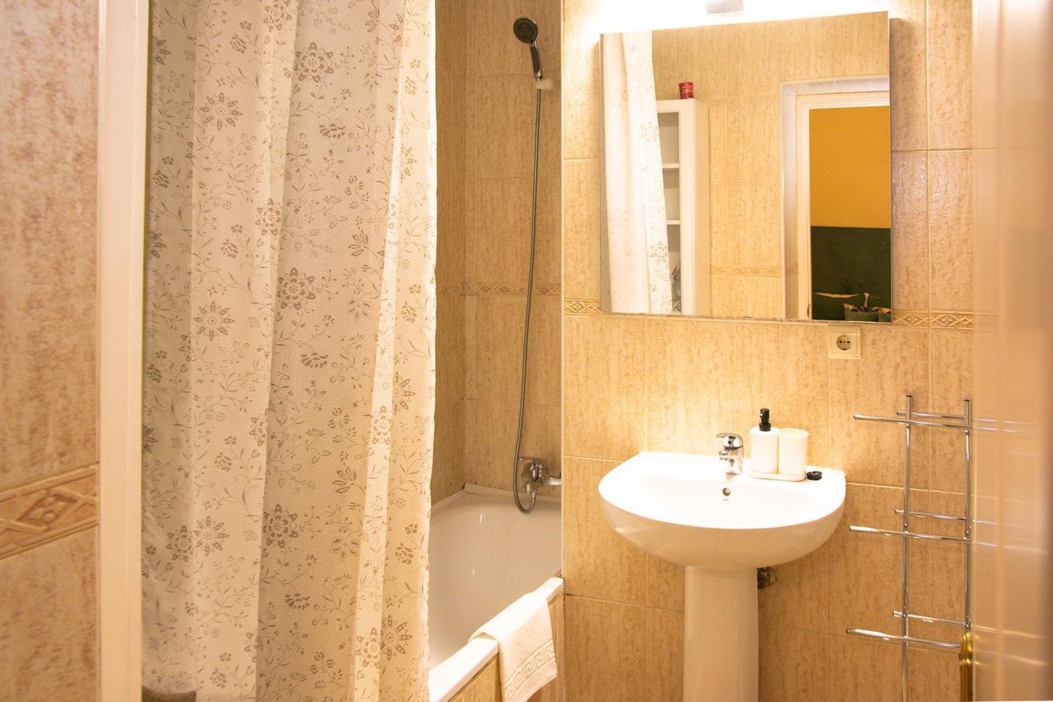 Bonito Piso En Calle Antolinez Apartamento *