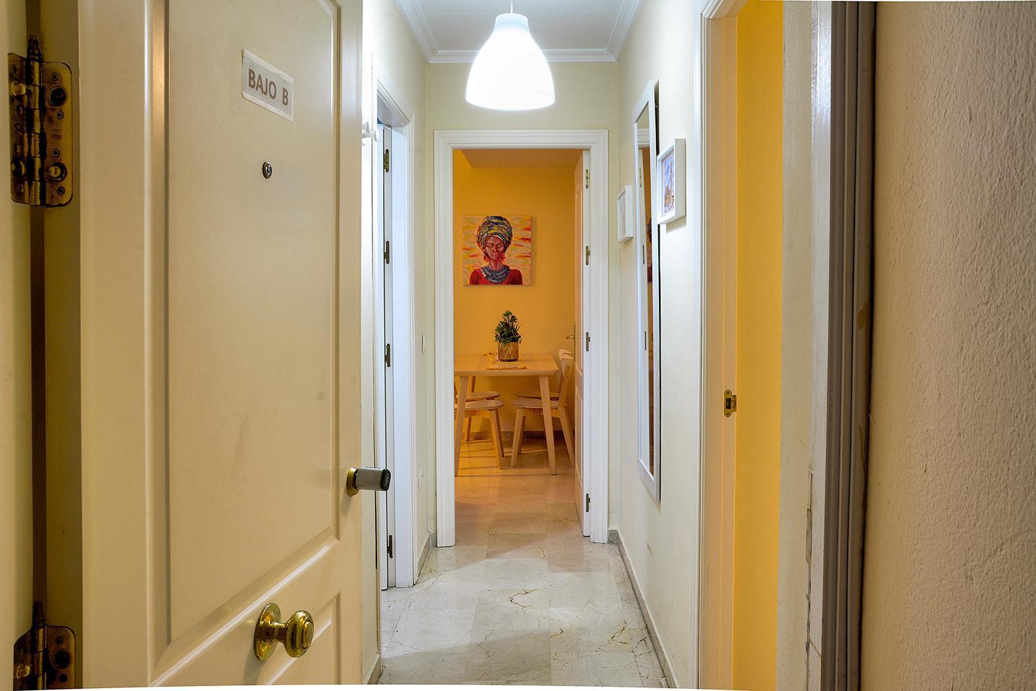 Apartamento Bonito Piso En Calle Antolinez Sevilla
