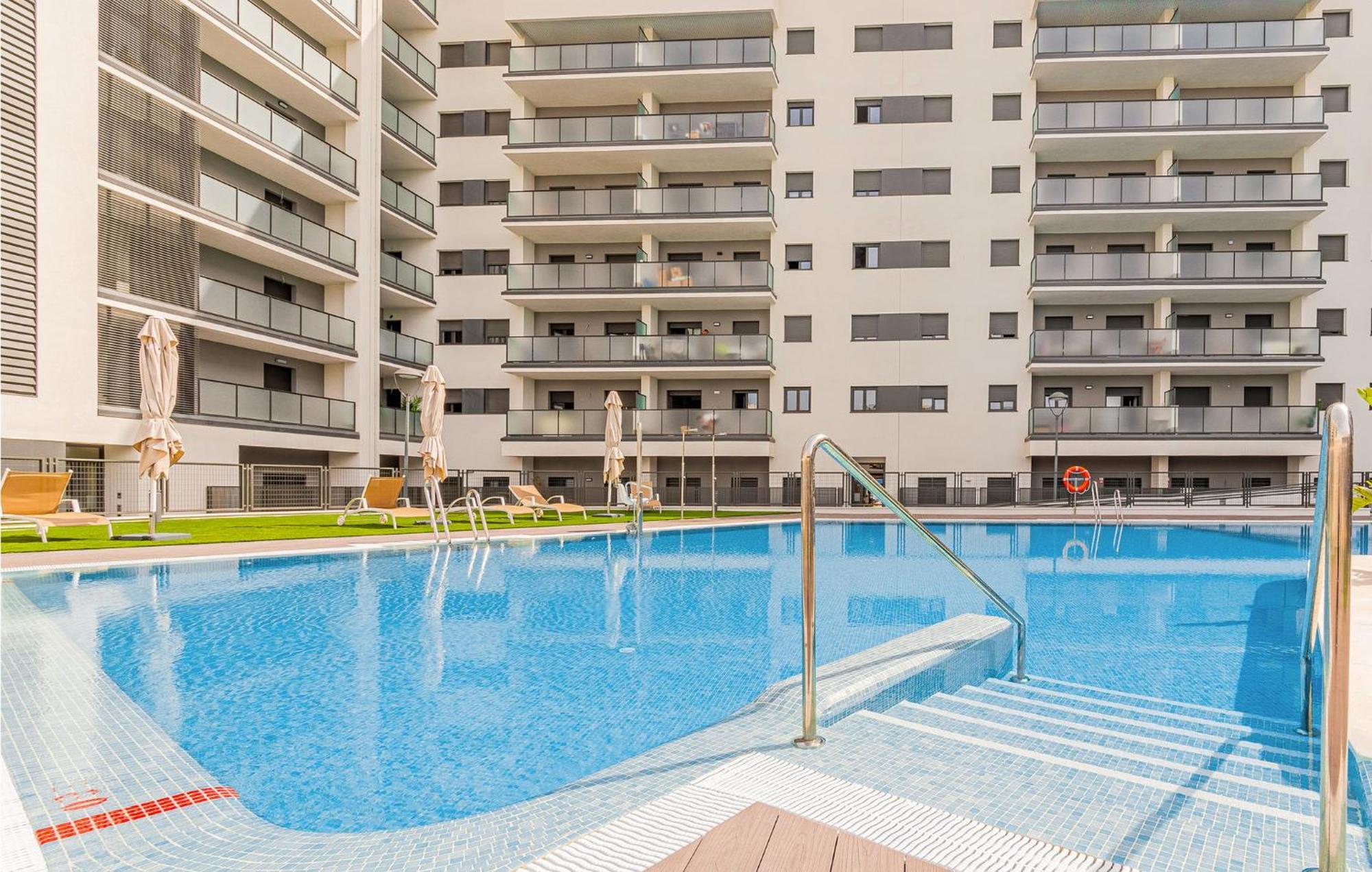Apartamento Beautiful In With Wifi Sevilla