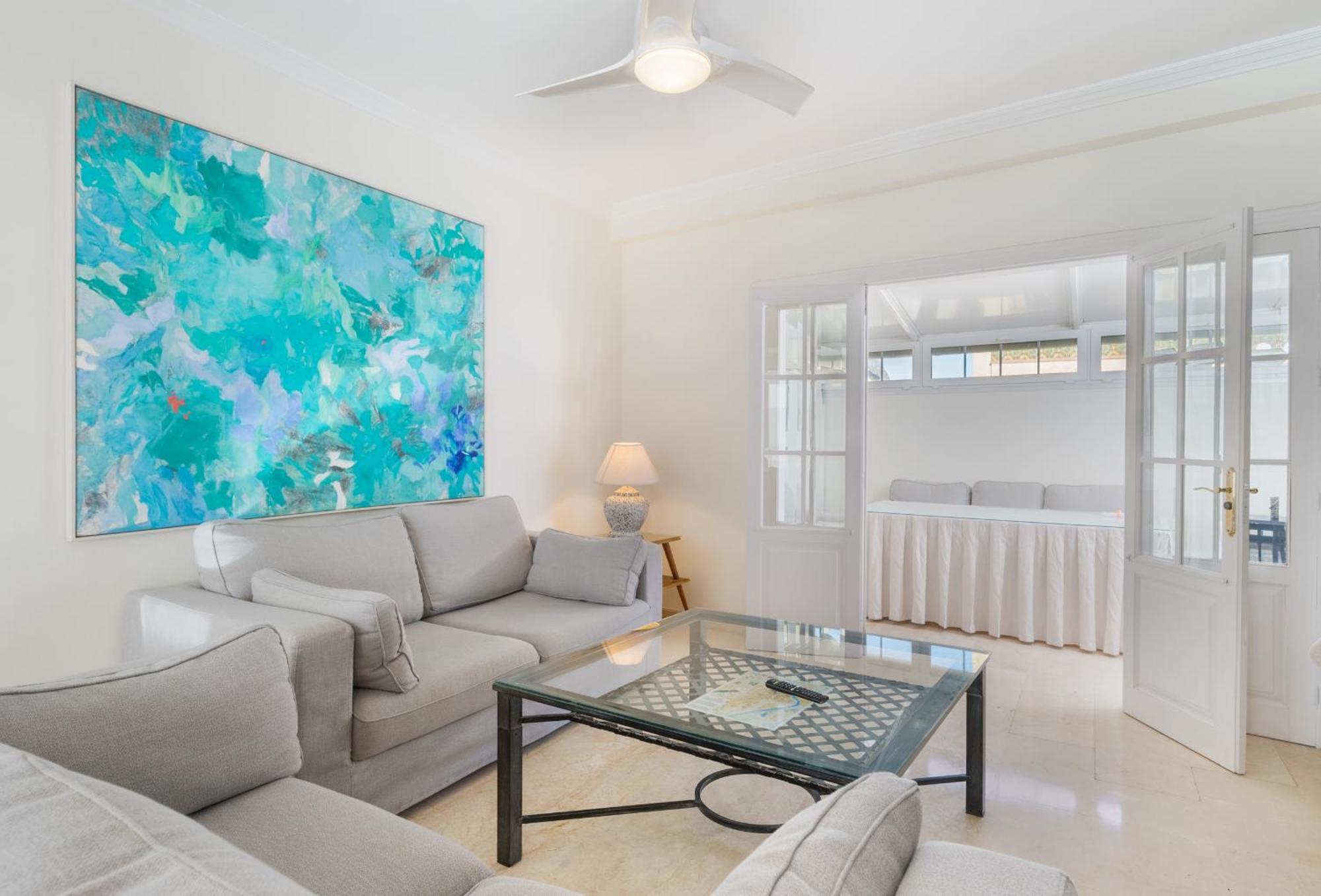 Apartamento Wide With Terrace & Parking- 3bd 2bth- Alfalfa *
