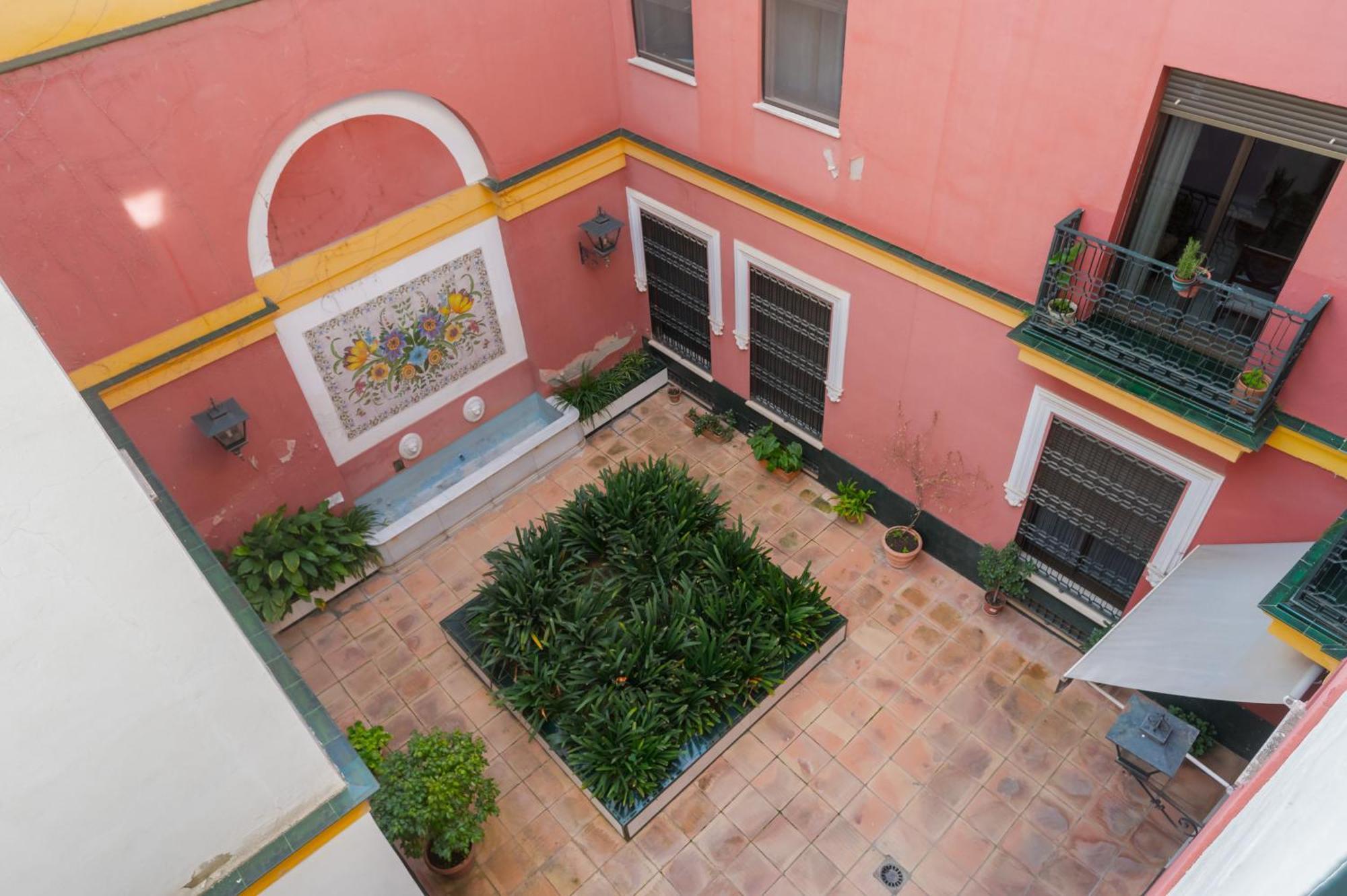 Apartamento Wide With Terrace & Parking- 3bd 2bth- Alfalfa *